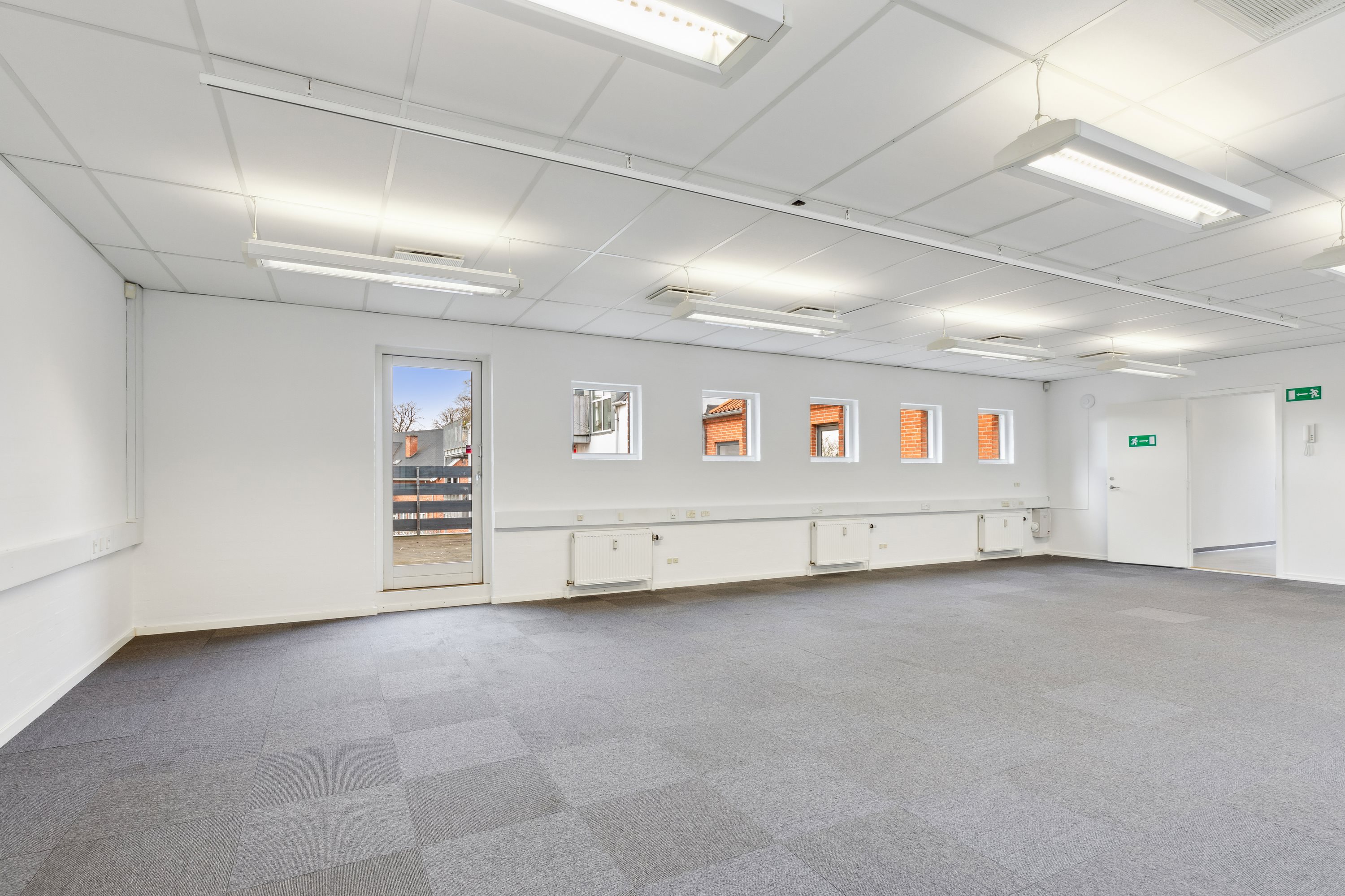 Fremhævet disponibel billede i fuldskærmstilstand. Billede af Taastrup Hovedgade 90, 1., 2630 Taastrup