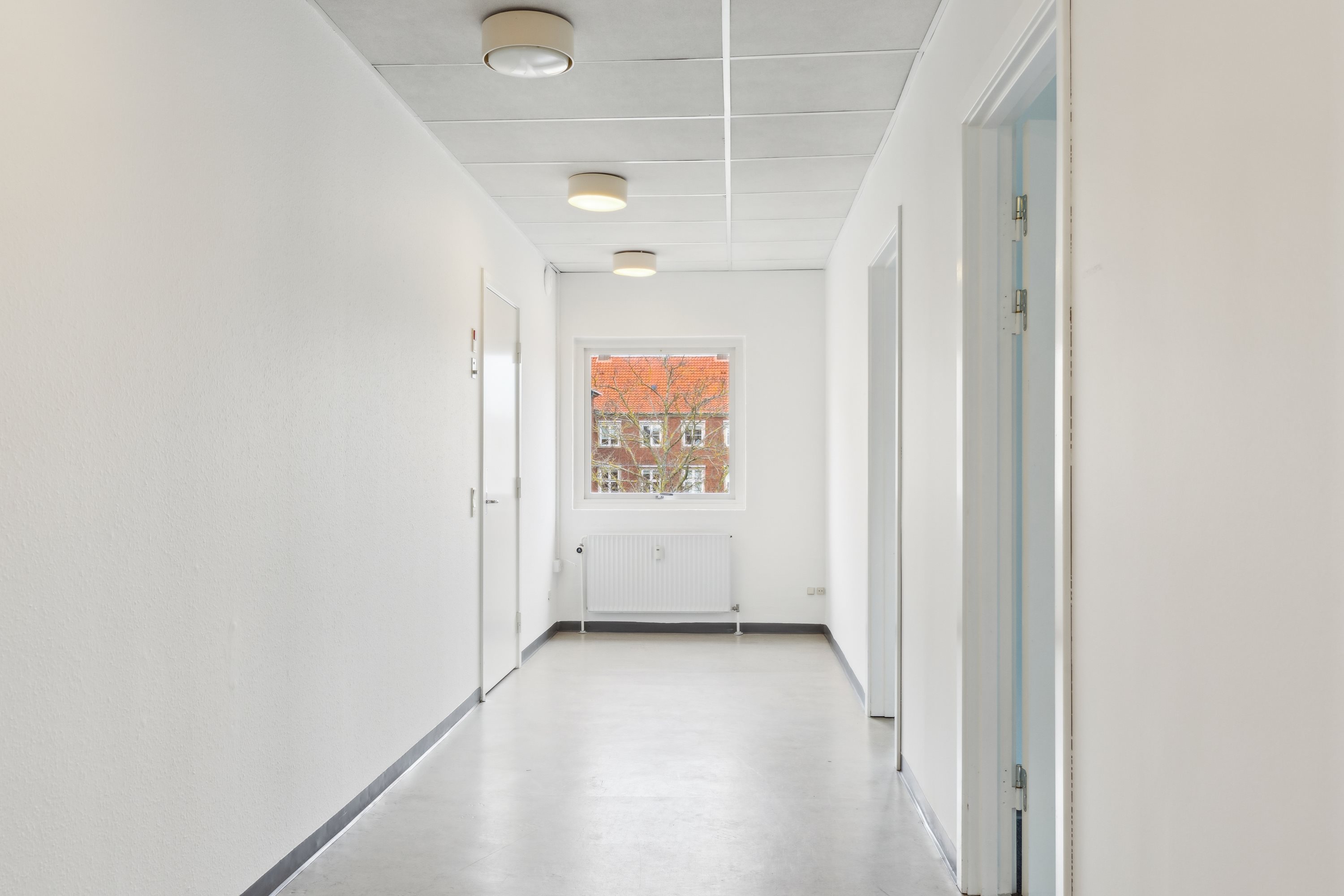 Fremhævet entré billede i fuldskærmstilstand. Billede af Taastrup Hovedgade 90, 1., 2630 Taastrup