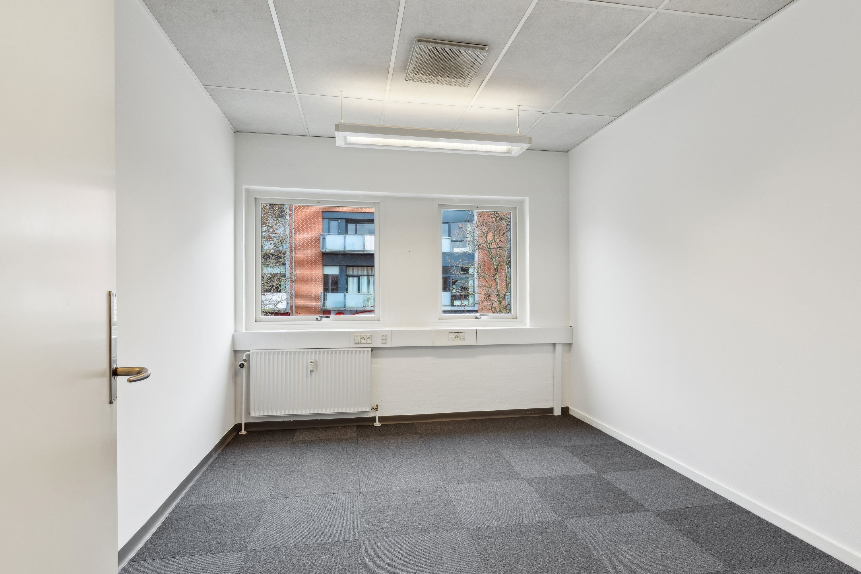 Fremhævet værelse billede i fuldskærmstilstand. Billede af Taastrup Hovedgade 90, 1., 2630 Taastrup