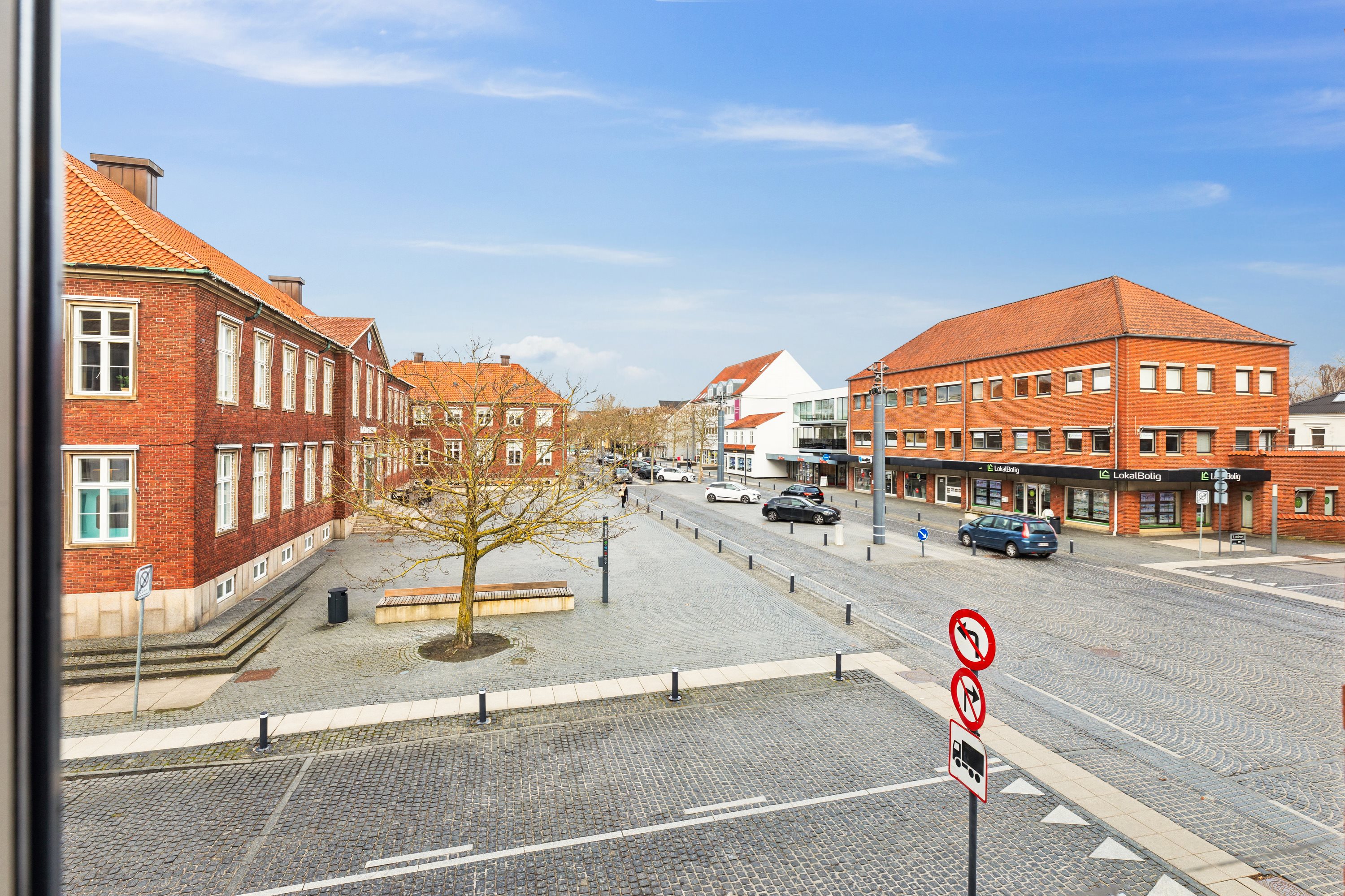 Fremhævet ejendom 1 billede i fuldskærmstilstand. Billede af Taastrup Hovedgade 90, 1., 2630 Taastrup