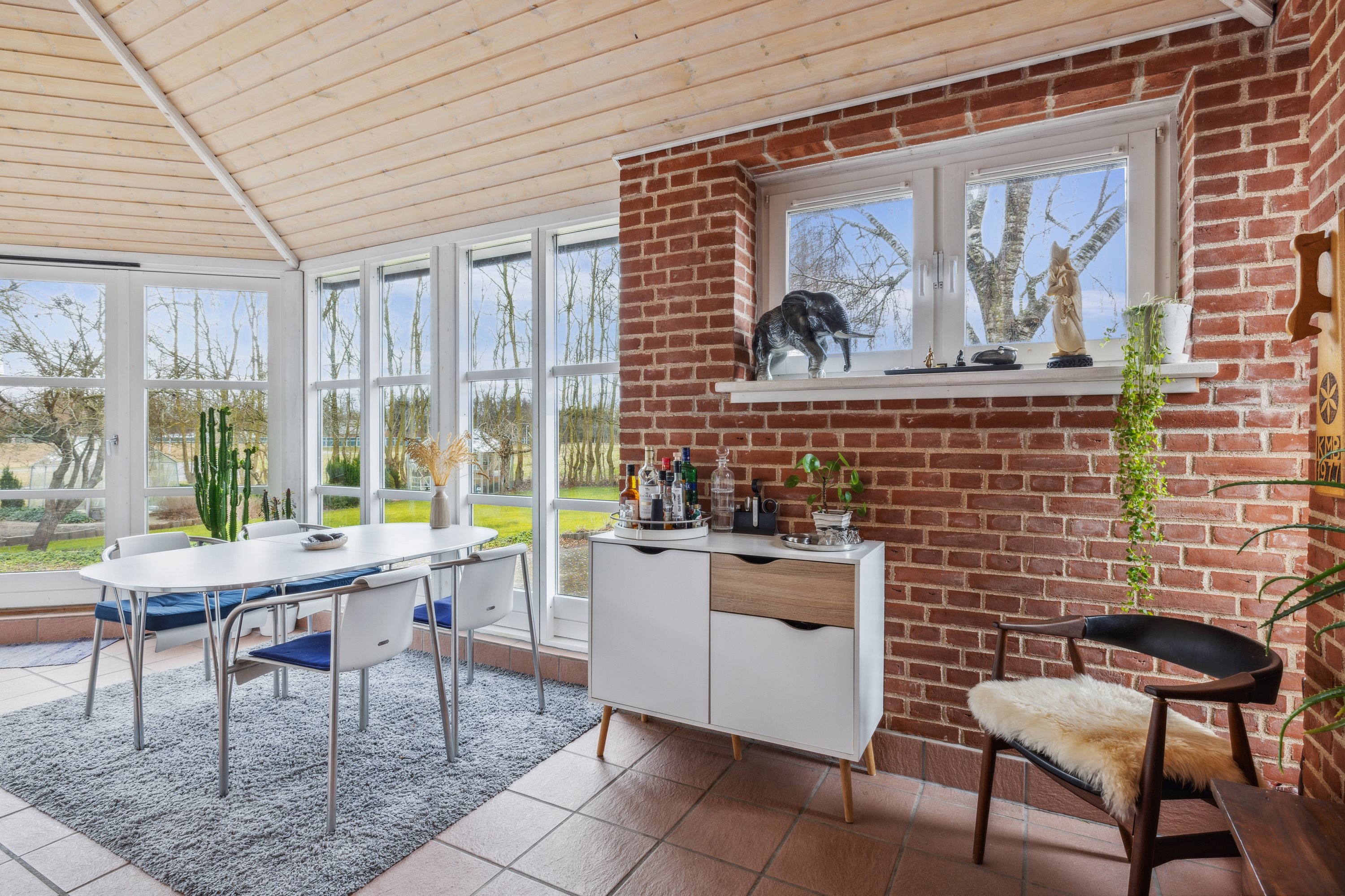 Fremhævet udestue billede i fuldskærmstilstand. Billede af Hviddingvej 11, Hammershøj, 8830 Tjele