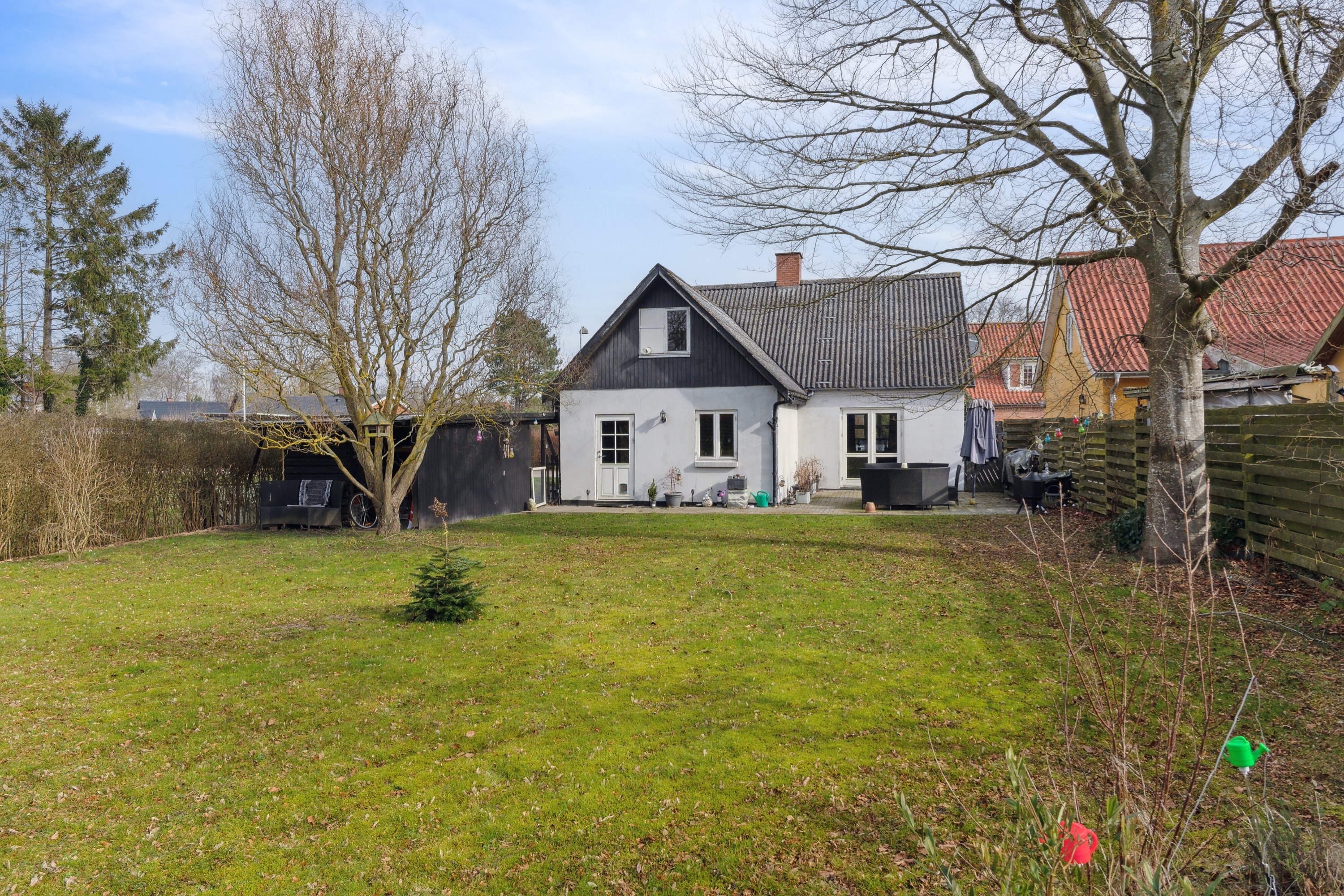 Fremhævet set fra haven billede i fuldskærmstilstand. Billede af Søndergade 14, Hyllinge, 4700 Næstved