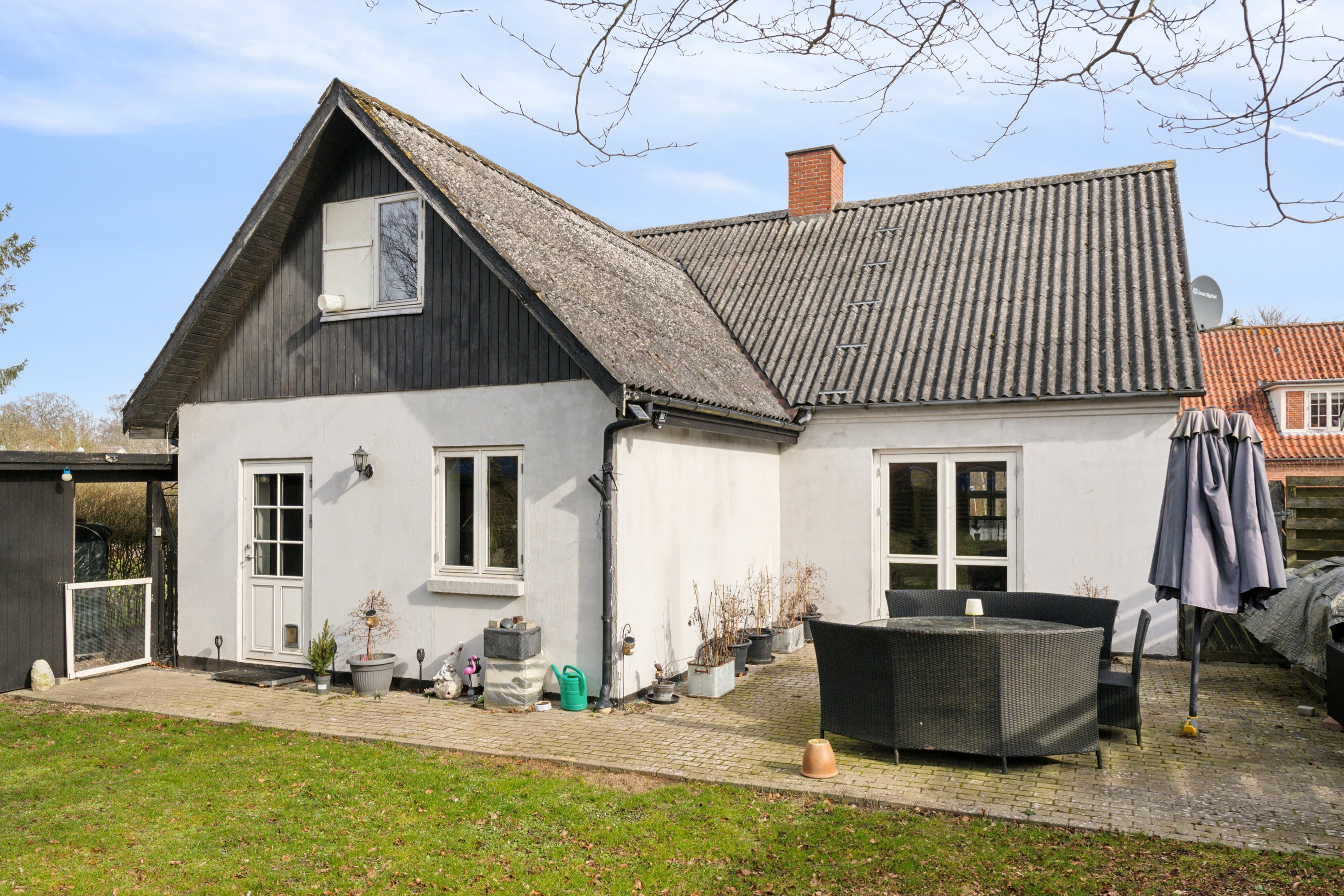 Fremhævet set fra haven billede i fuldskærmstilstand. Billede af Søndergade 14, Hyllinge, 4700 Næstved