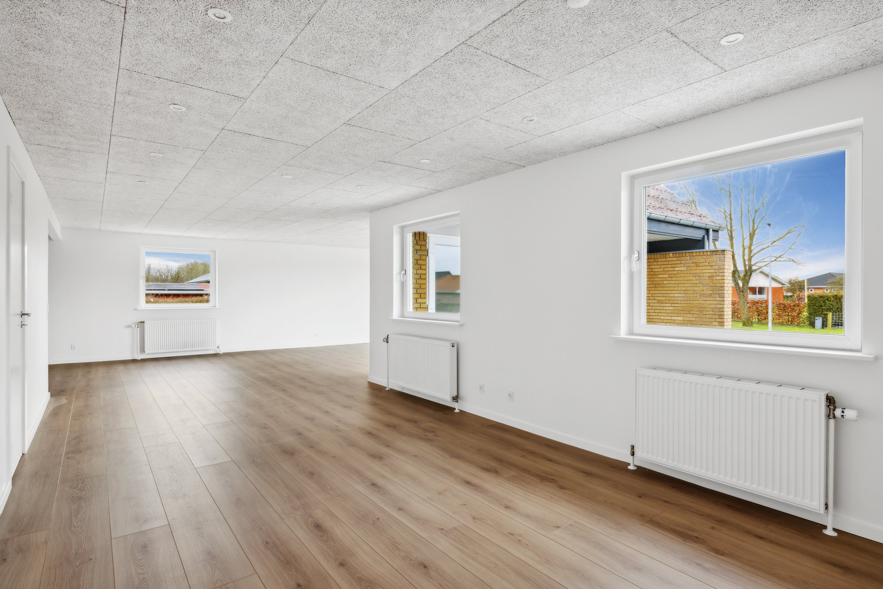 Fremhævet stue billede i fuldskærmstilstand. Billede af Tjørnevej 2, Hammershøj, 8830 Tjele