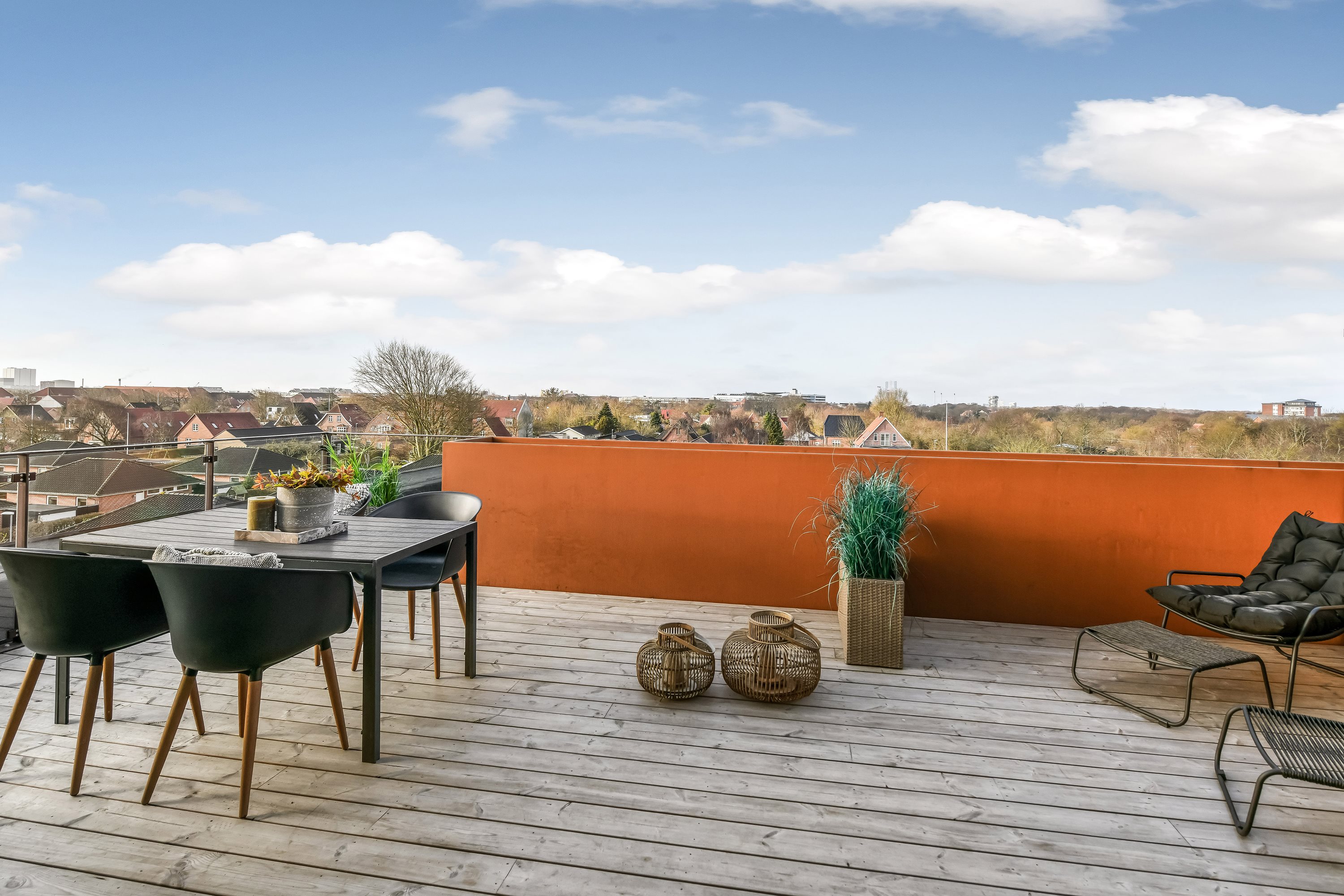 Fremhævet terrasse billede i fuldskærmstilstand. Billede af Schaubparken 8, 3. th., 6700 Esbjerg