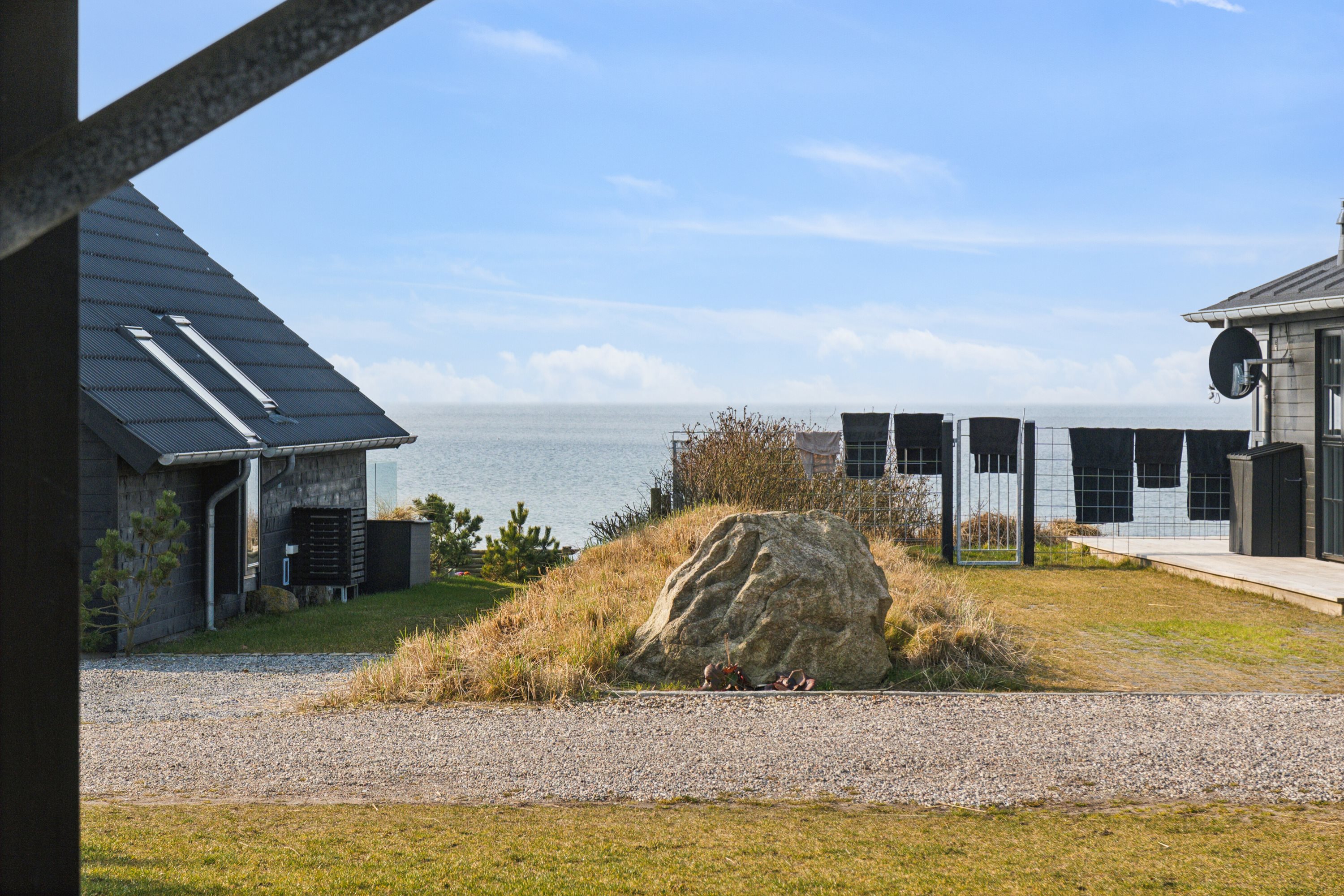 Fremhævet set fra haven billede i fuldskærmstilstand. Billede af Lundevej 16, Kirke Helsinge, 4281 Gørlev