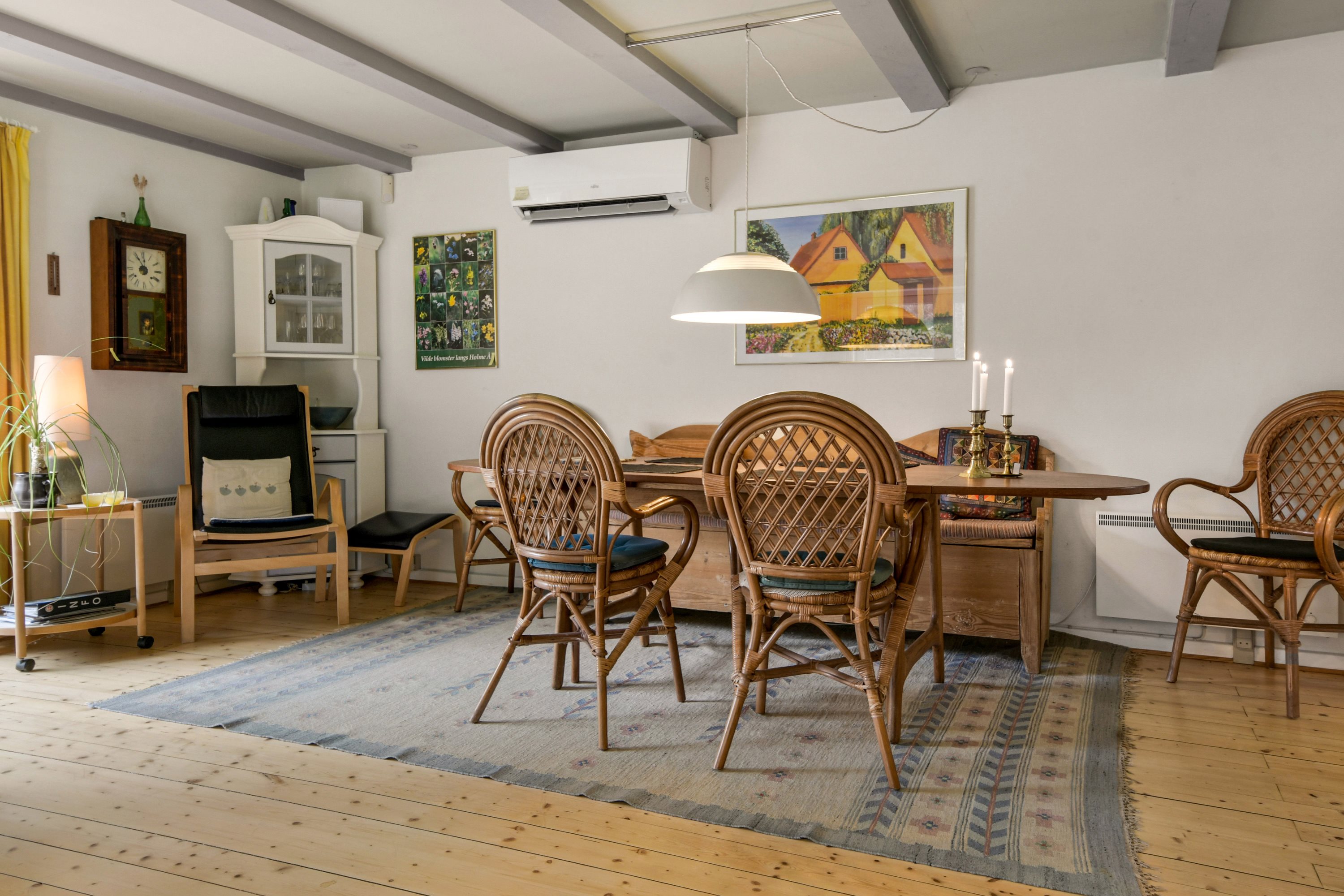 Fremhævet stue billede i fuldskærmstilstand. Billede af Egernvej 6, Husby, 6990 Ulfborg