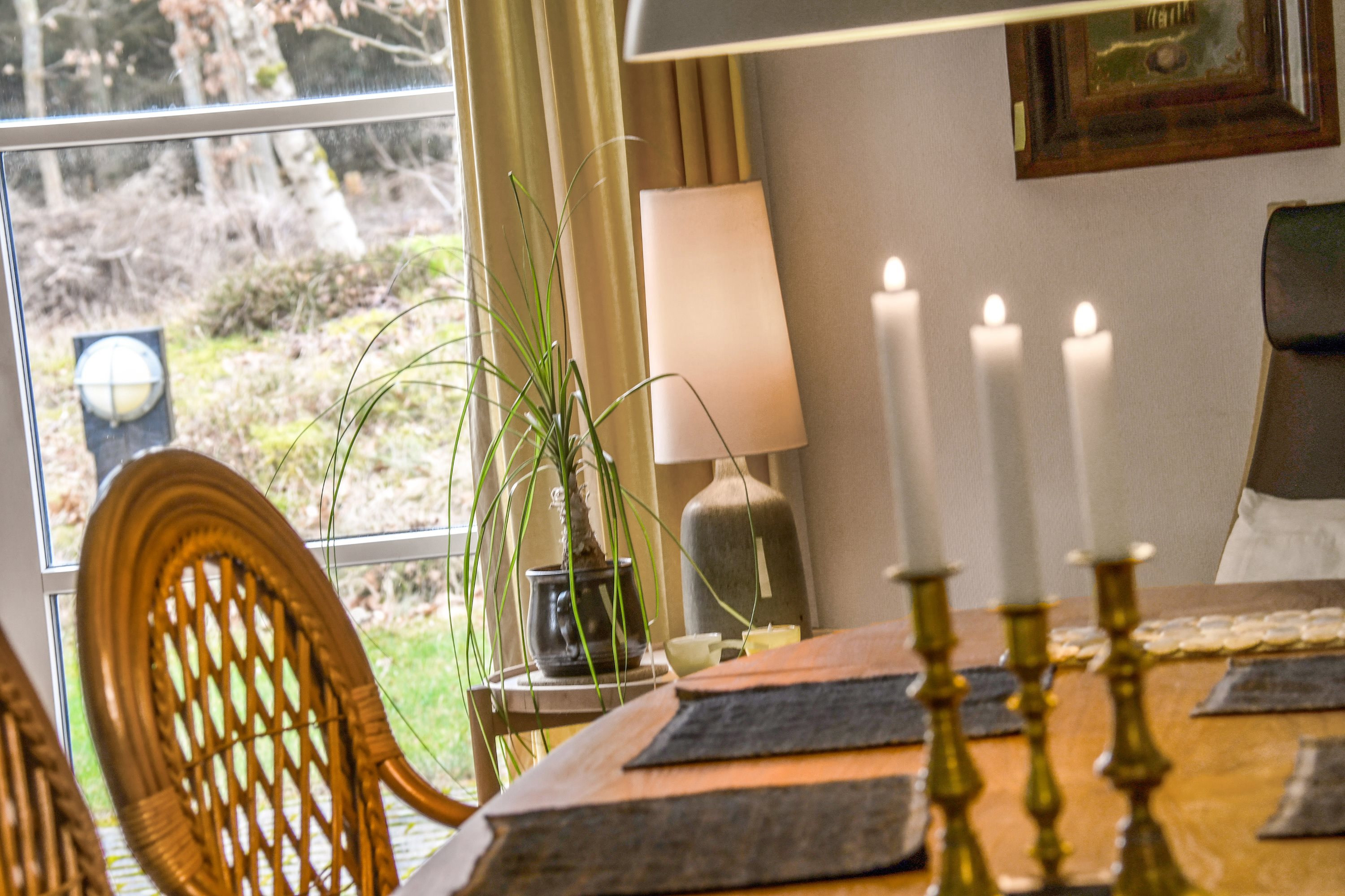 Fremhævet stue billede i fuldskærmstilstand. Billede af Egernvej 6, Husby, 6990 Ulfborg