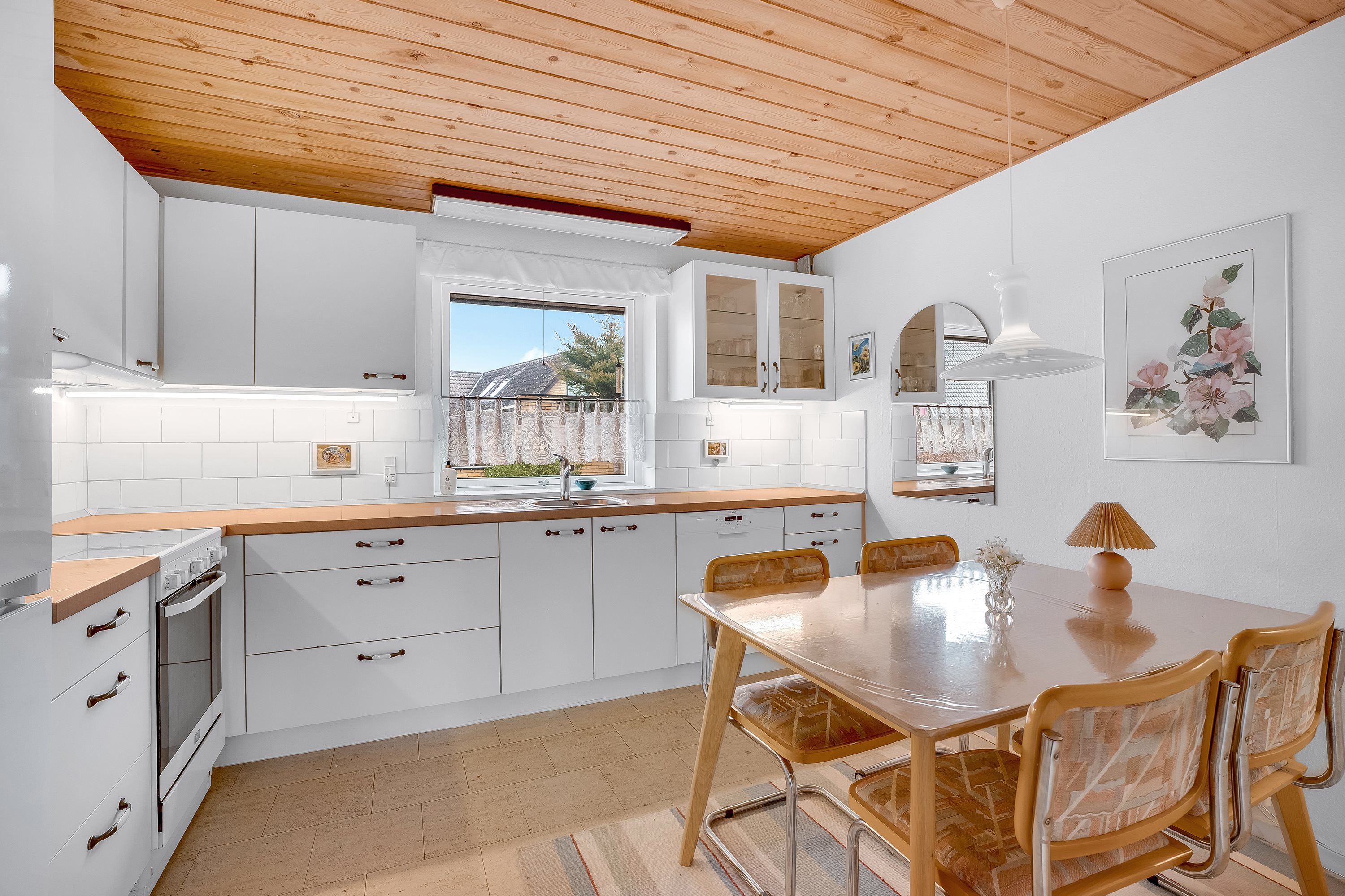 Fremhævet køkken billede i fuldskærmstilstand. Billede af Lindstrømsvej 3, 4941 Bandholm