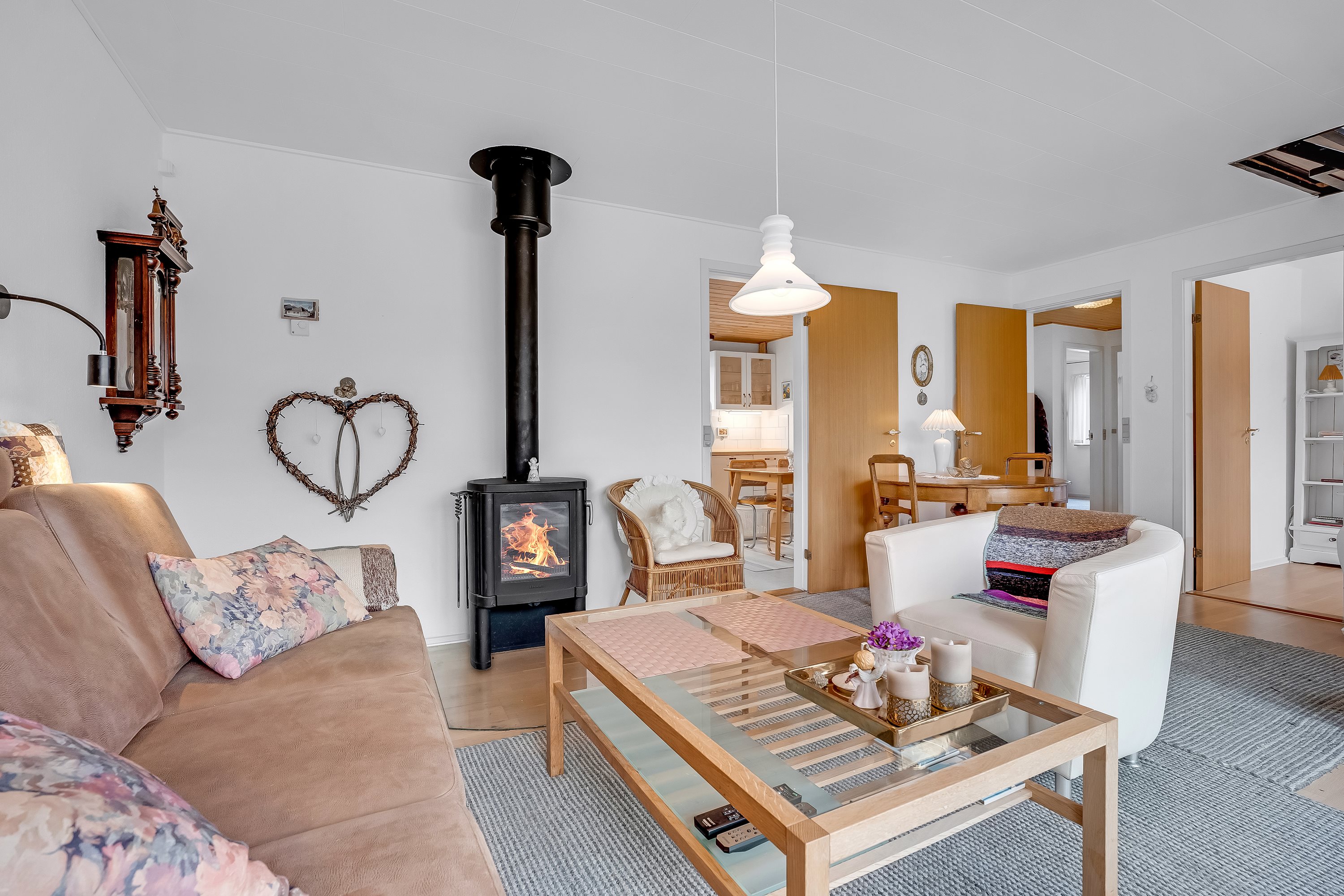 Fremhævet stue billede i fuldskærmstilstand. Billede af Lindstrømsvej 3, 4941 Bandholm