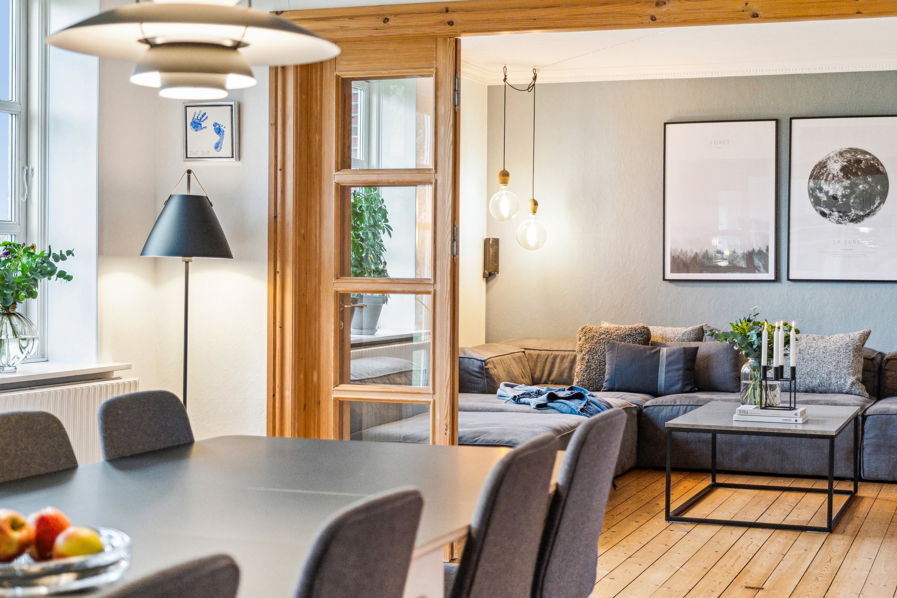 Fremhævet stue billede i fuldskærmstilstand. Billede af Byrstedvej 73, 9240 Nibe