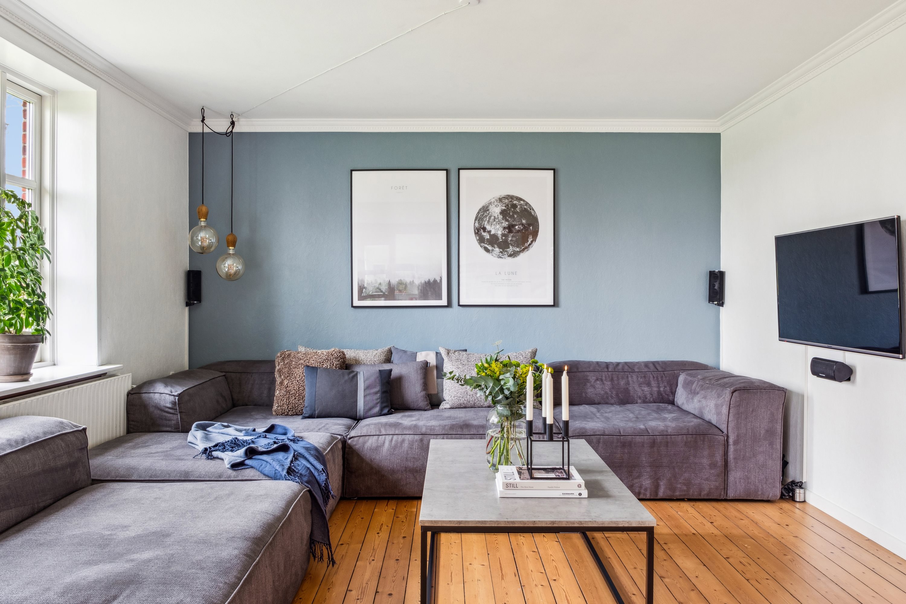 Fremhævet stue billede i fuldskærmstilstand. Billede af Byrstedvej 73, 9240 Nibe