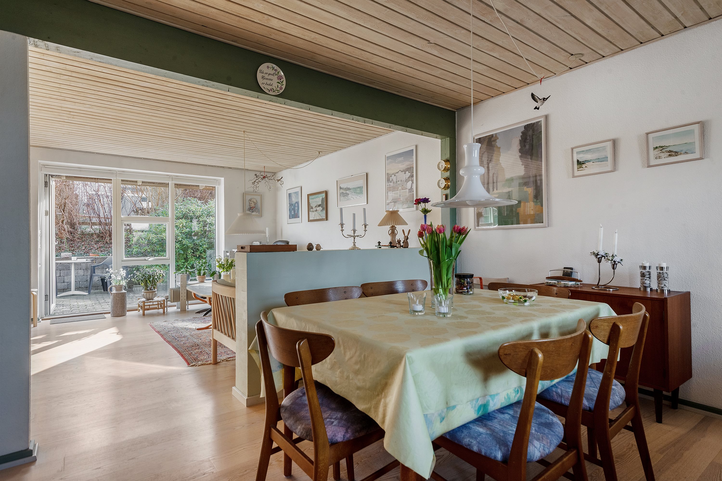 Fremhævet spisestue billede i fuldskærmstilstand. Billede af Christianslund 7D, 8300 Odder