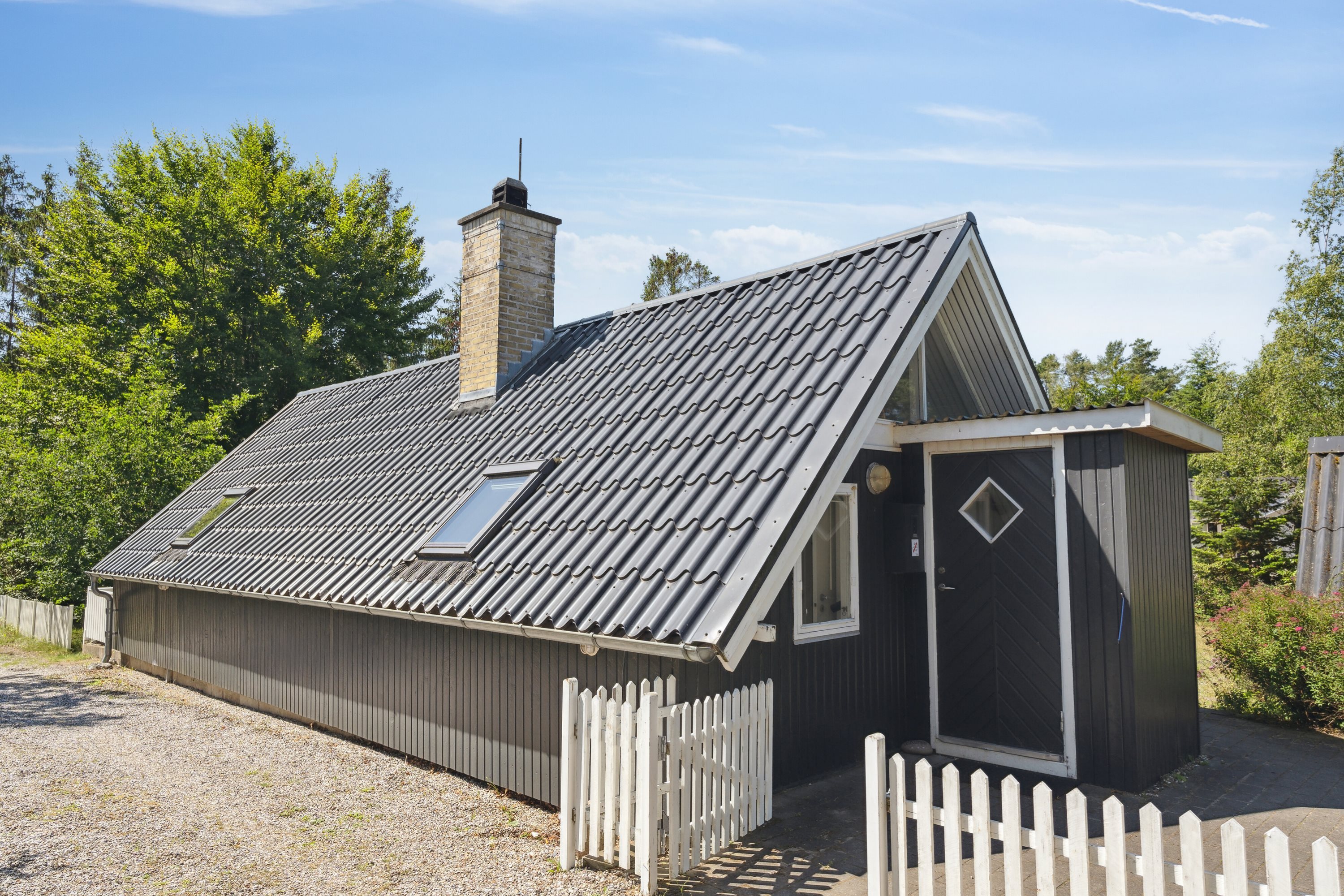 Fremhævet  billede i fuldskærmstilstand. Billede af Lyngbakkevej 3, Fuglslev, 8400 Ebeltoft