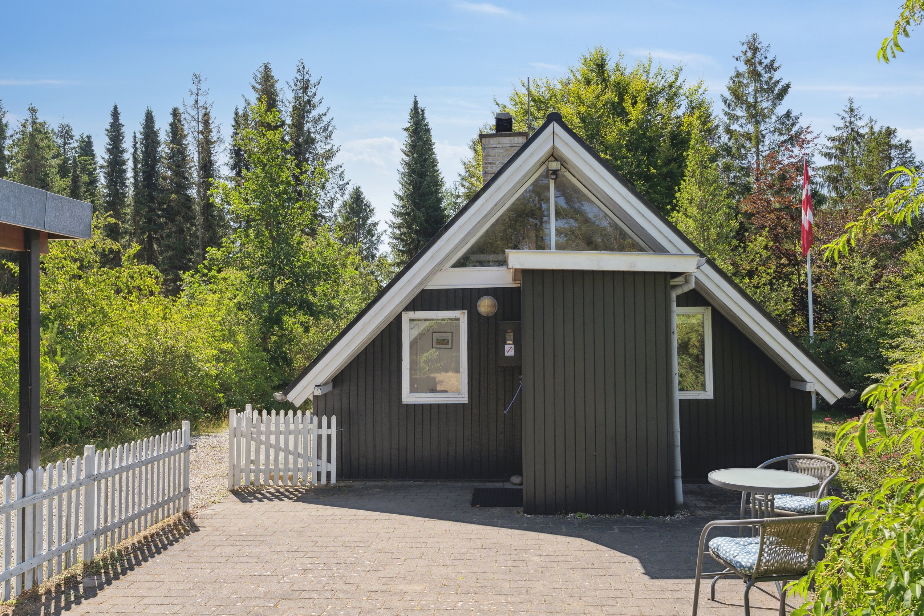 Fremhævet  billede i fuldskærmstilstand. Billede af Lyngbakkevej 3, Fuglslev, 8400 Ebeltoft