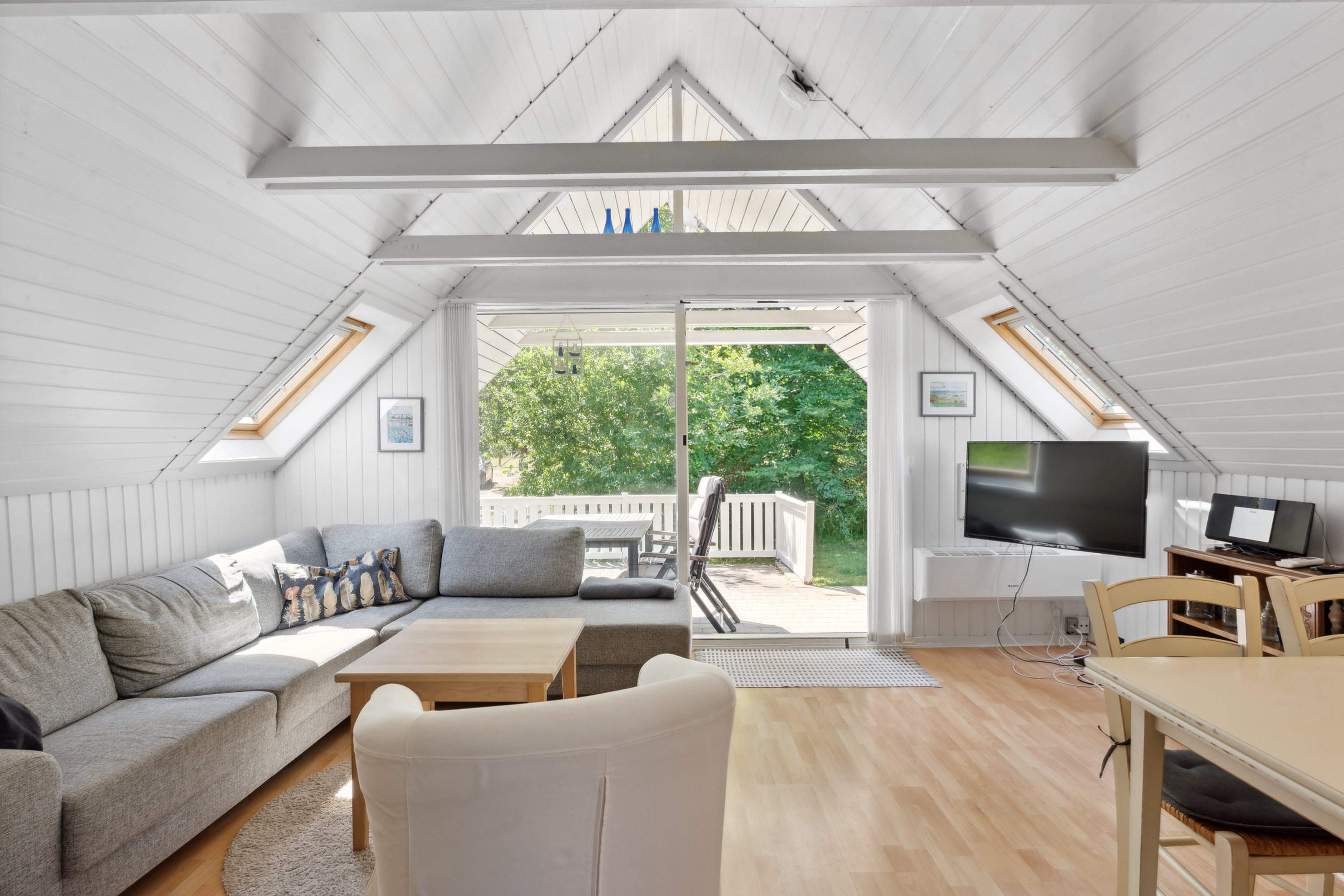 Fremhævet  billede i fuldskærmstilstand. Billede af Lyngbakkevej 3, Fuglslev, 8400 Ebeltoft