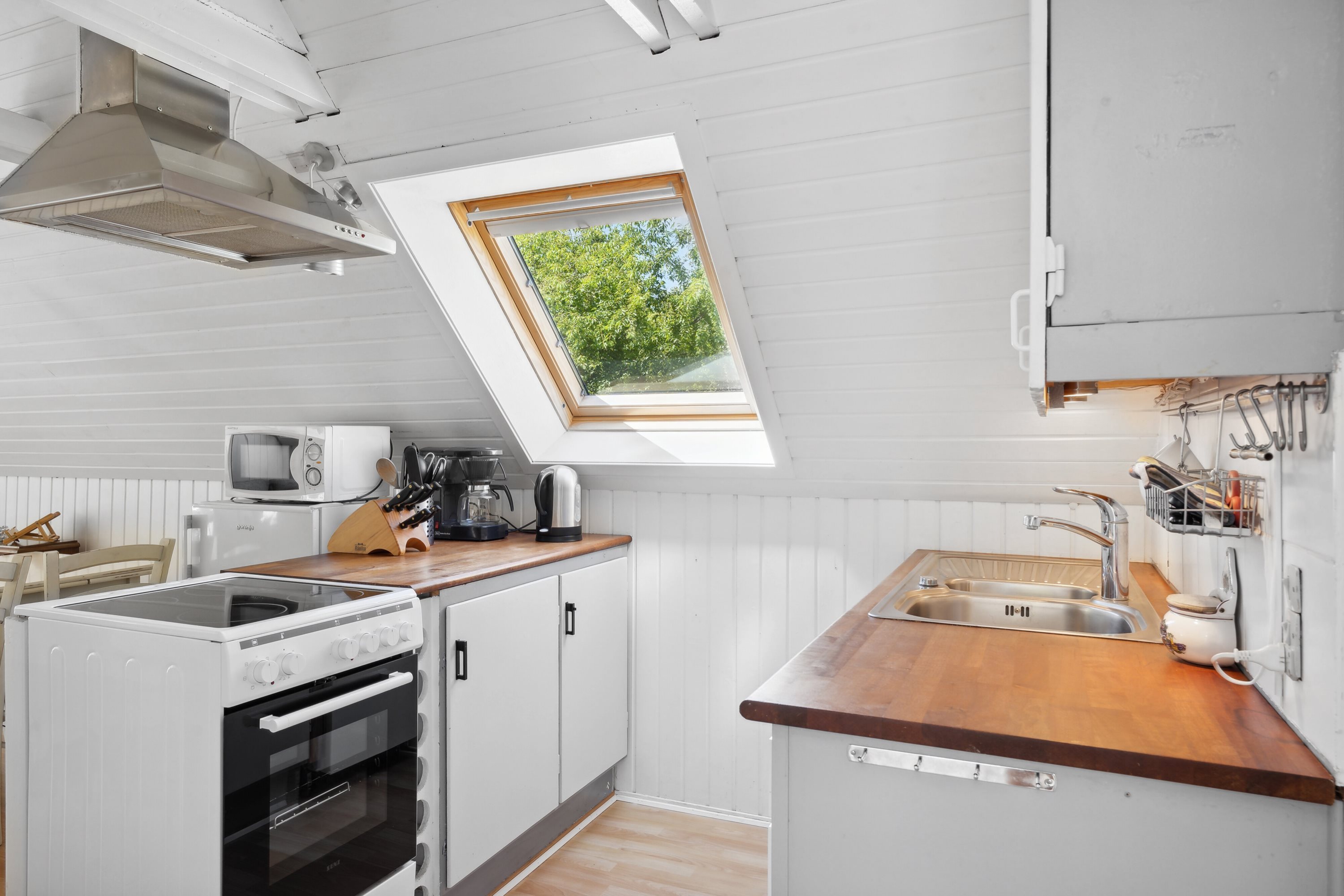 Fremhævet  billede i fuldskærmstilstand. Billede af Lyngbakkevej 3, Fuglslev, 8400 Ebeltoft