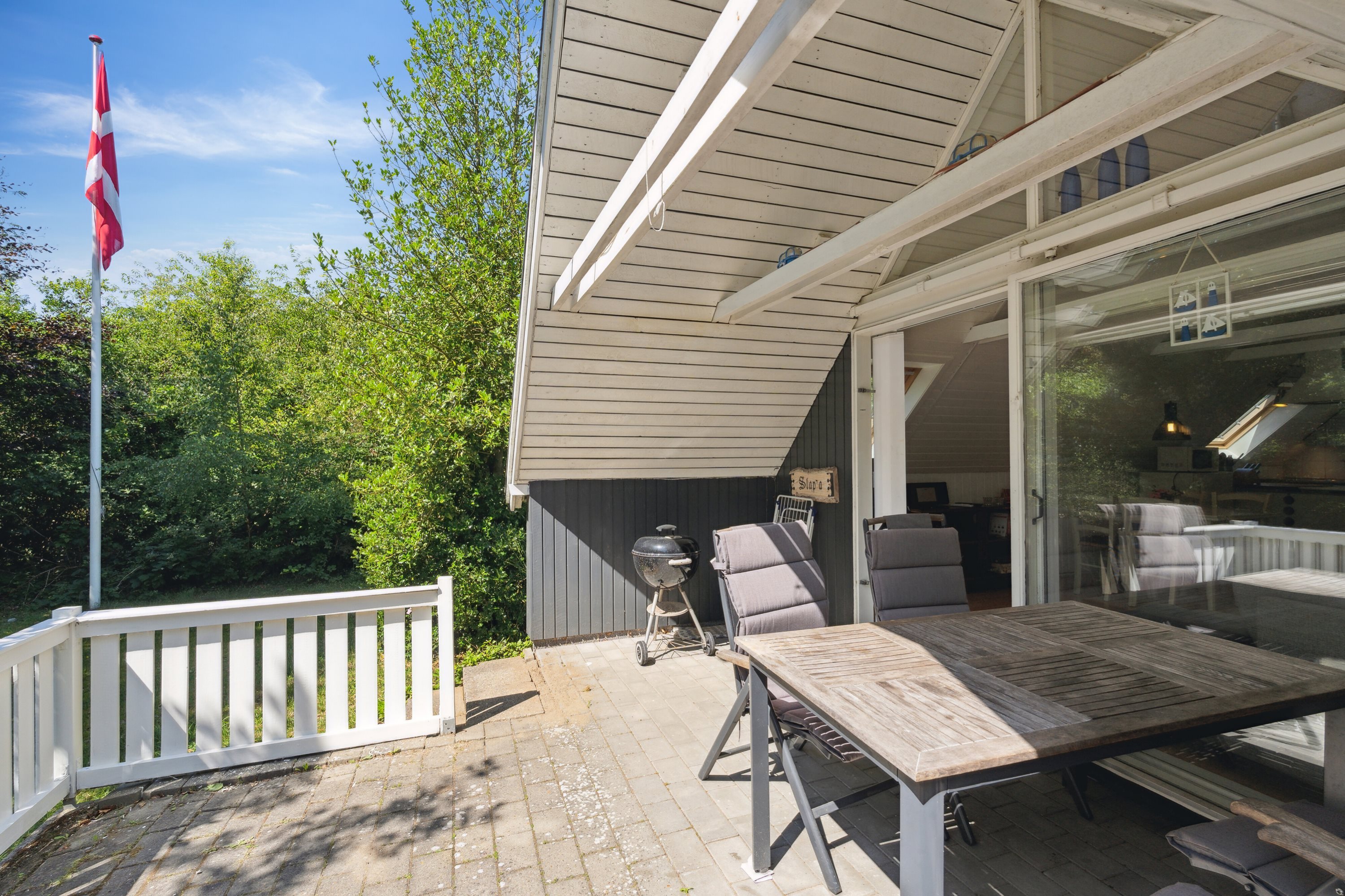 Fremhævet  billede i fuldskærmstilstand. Billede af Lyngbakkevej 3, Fuglslev, 8400 Ebeltoft