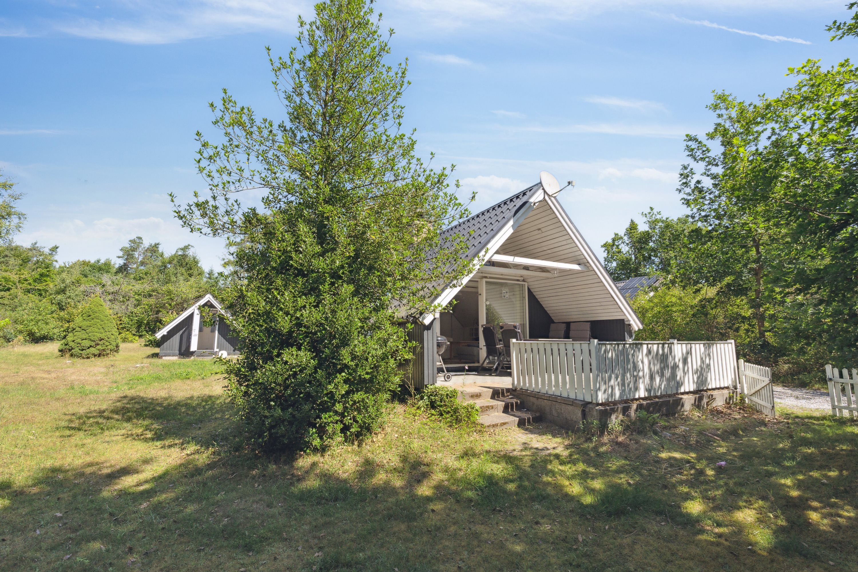 Fremhævet  billede i fuldskærmstilstand. Billede af Lyngbakkevej 3, Fuglslev, 8400 Ebeltoft