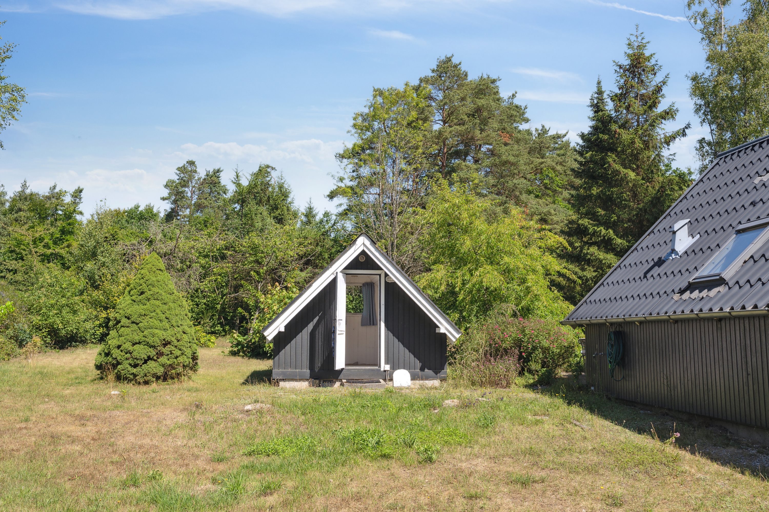 Fremhævet  billede i fuldskærmstilstand. Billede af Lyngbakkevej 3, Fuglslev, 8400 Ebeltoft