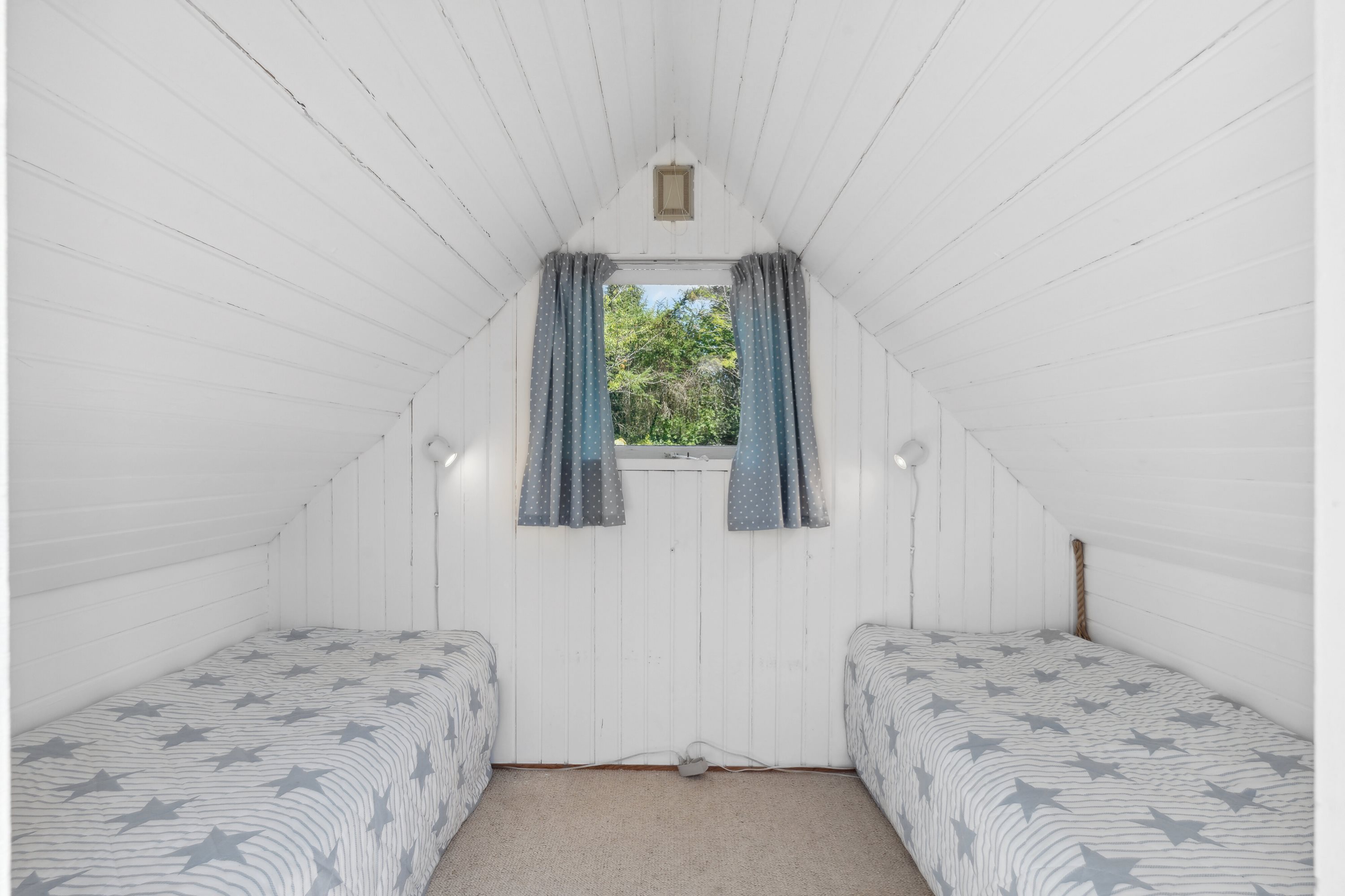 Fremhævet  billede i fuldskærmstilstand. Billede af Lyngbakkevej 3, Fuglslev, 8400 Ebeltoft