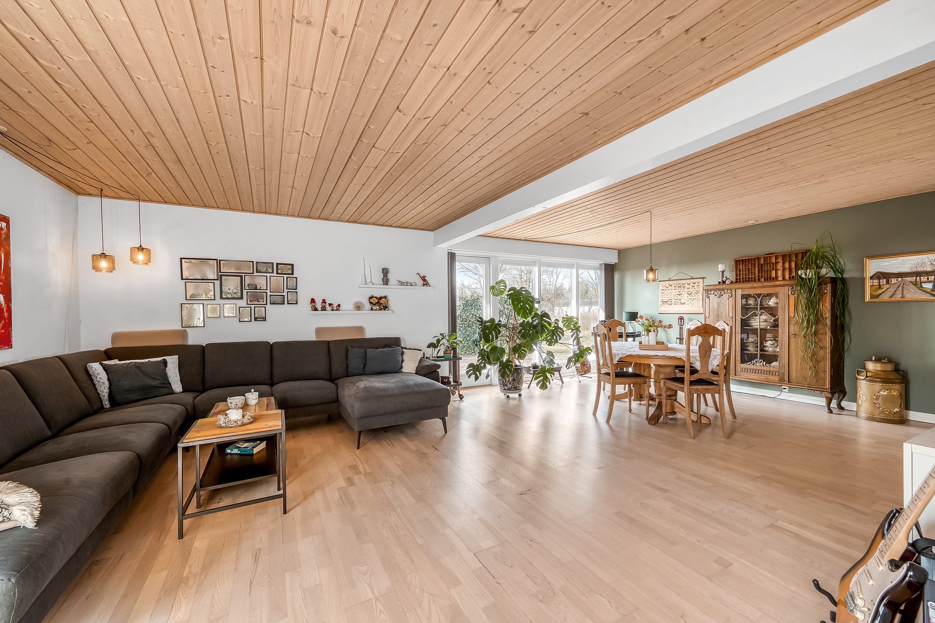 Fremhævet stue  billede i fuldskærmstilstand. Billede af Kløvervænget 4, 6900 Skjern