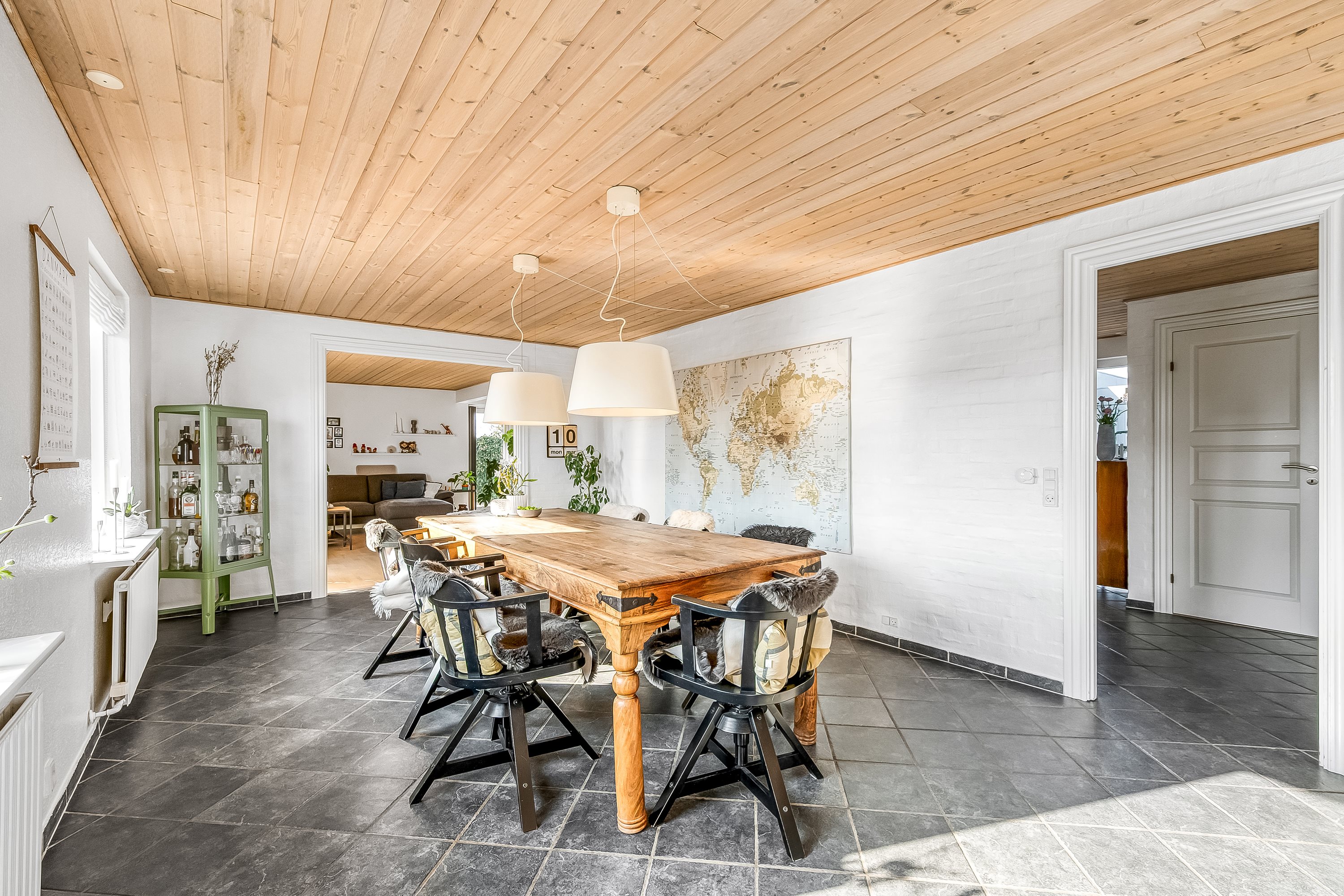 Fremhævet køkken alrum billede i fuldskærmstilstand. Billede af Kløvervænget 4, 6900 Skjern