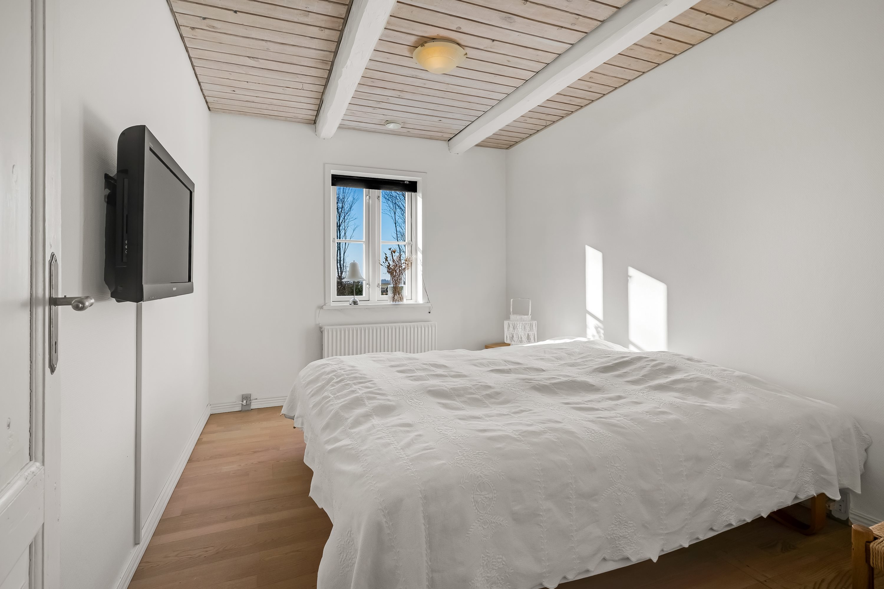 Fremhævet soveværelse billede i fuldskærmstilstand. Billede af Lemtorpvej 27, Nørlem, 7620 Lemvig