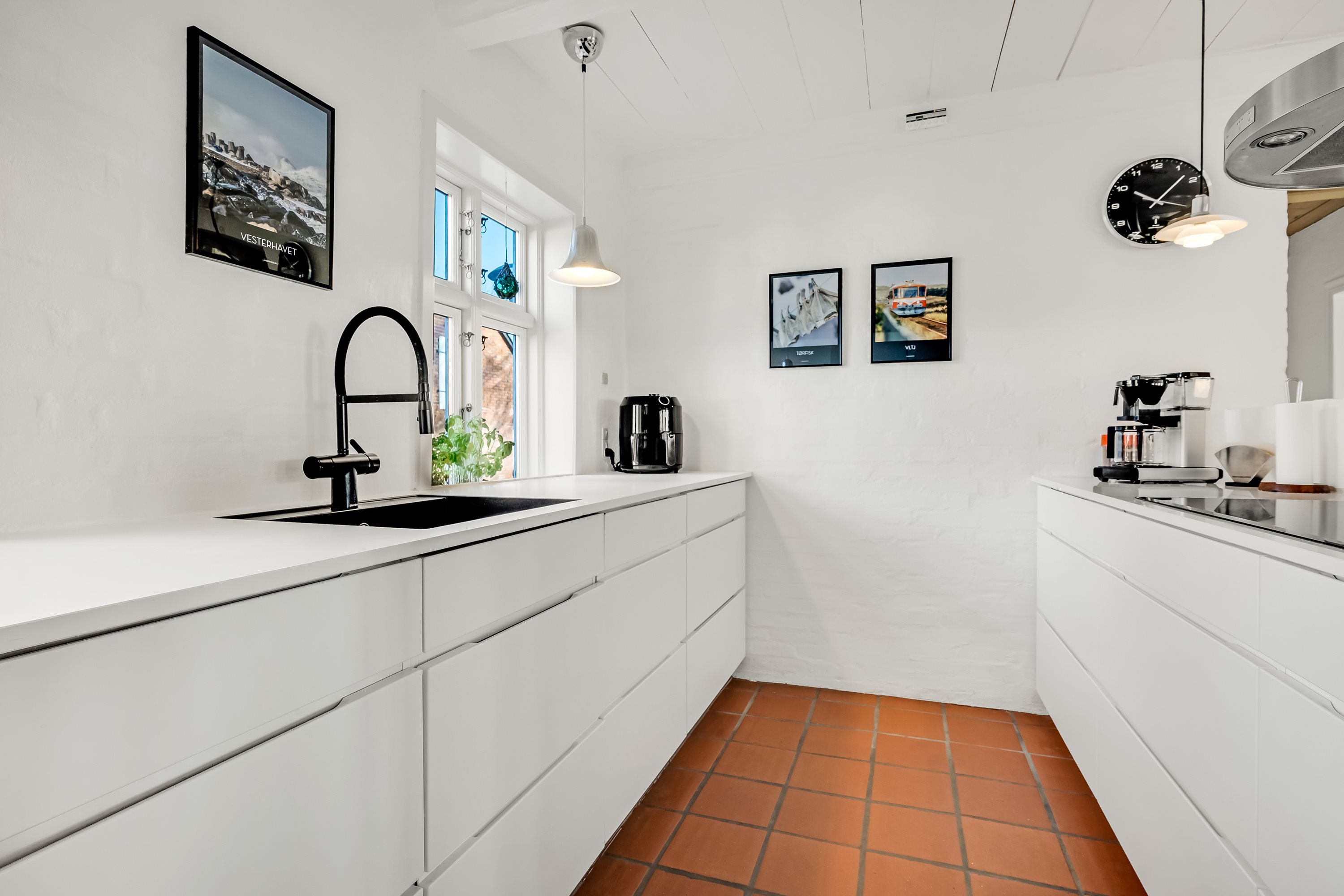 Fremhævet køkken billede i fuldskærmstilstand. Billede af Lemtorpvej 27, Nørlem, 7620 Lemvig