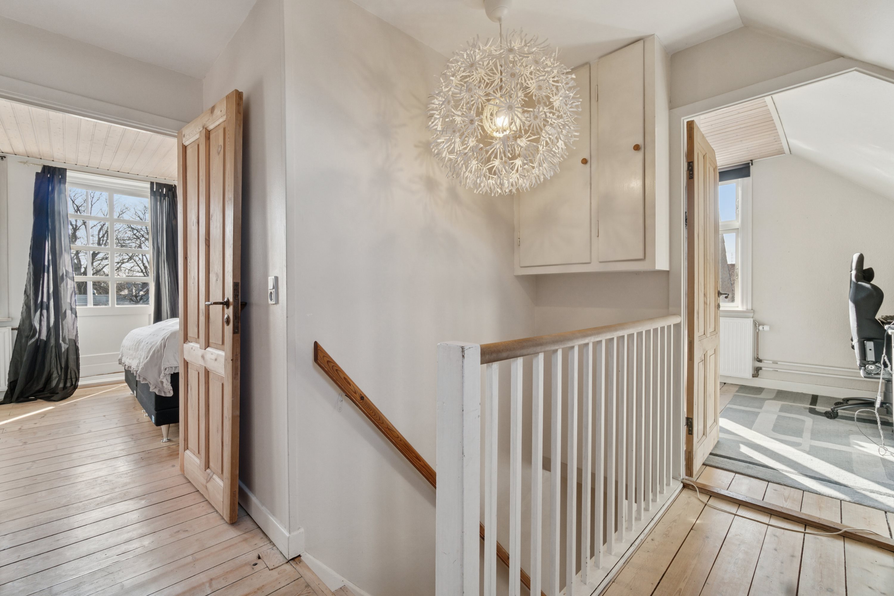 Fremhævet indendørs billede i fuldskærmstilstand. Billede af Svanekevej 1B, 3700 Rønne