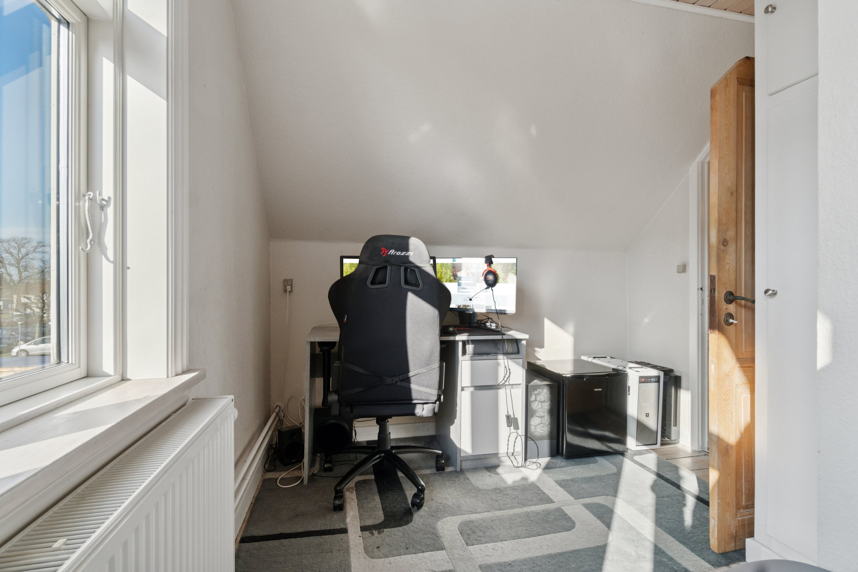 Fremhævet indendørs billede i fuldskærmstilstand. Billede af Svanekevej 1B, 3700 Rønne