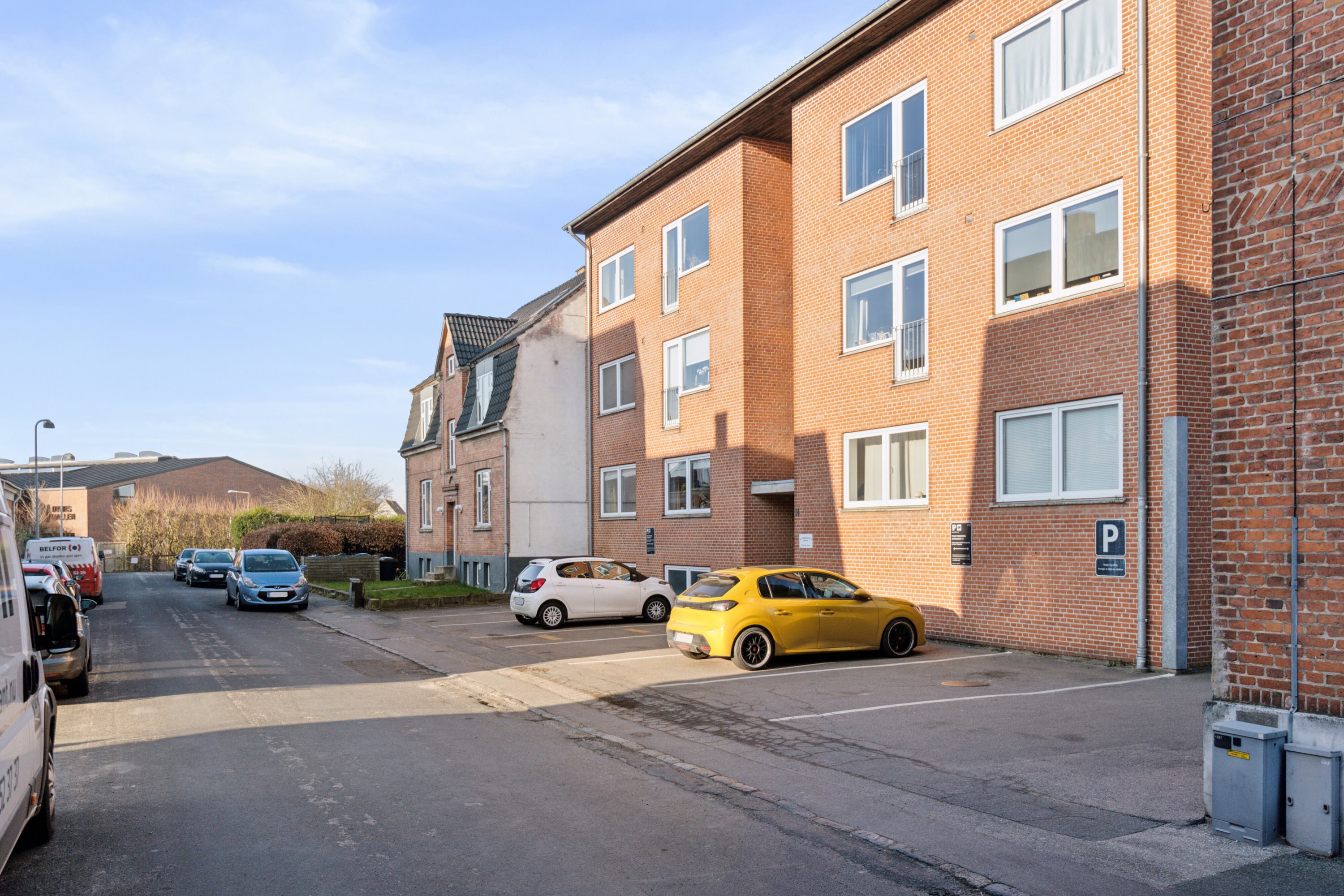 Fremhævet set fra vejen billede i fuldskærmstilstand. Billede af Nansensgade 14, 2. 13., 4200 Slagelse