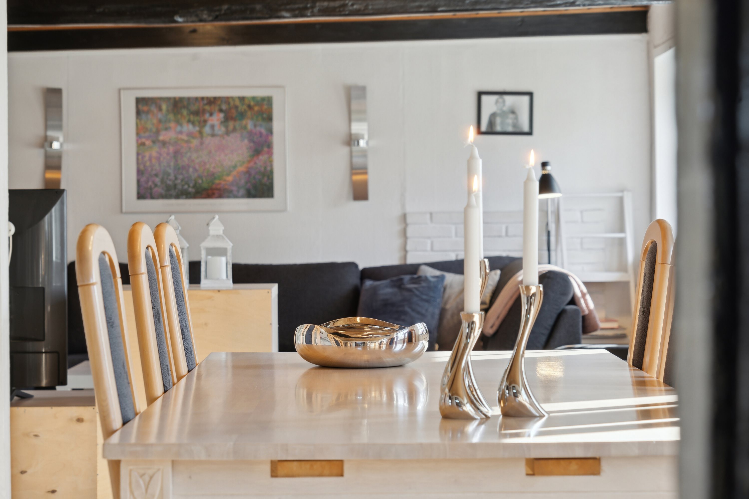 Fremhævet stue billede i fuldskærmstilstand. Billede af Tornum Skovvej 1, 6660 Lintrup