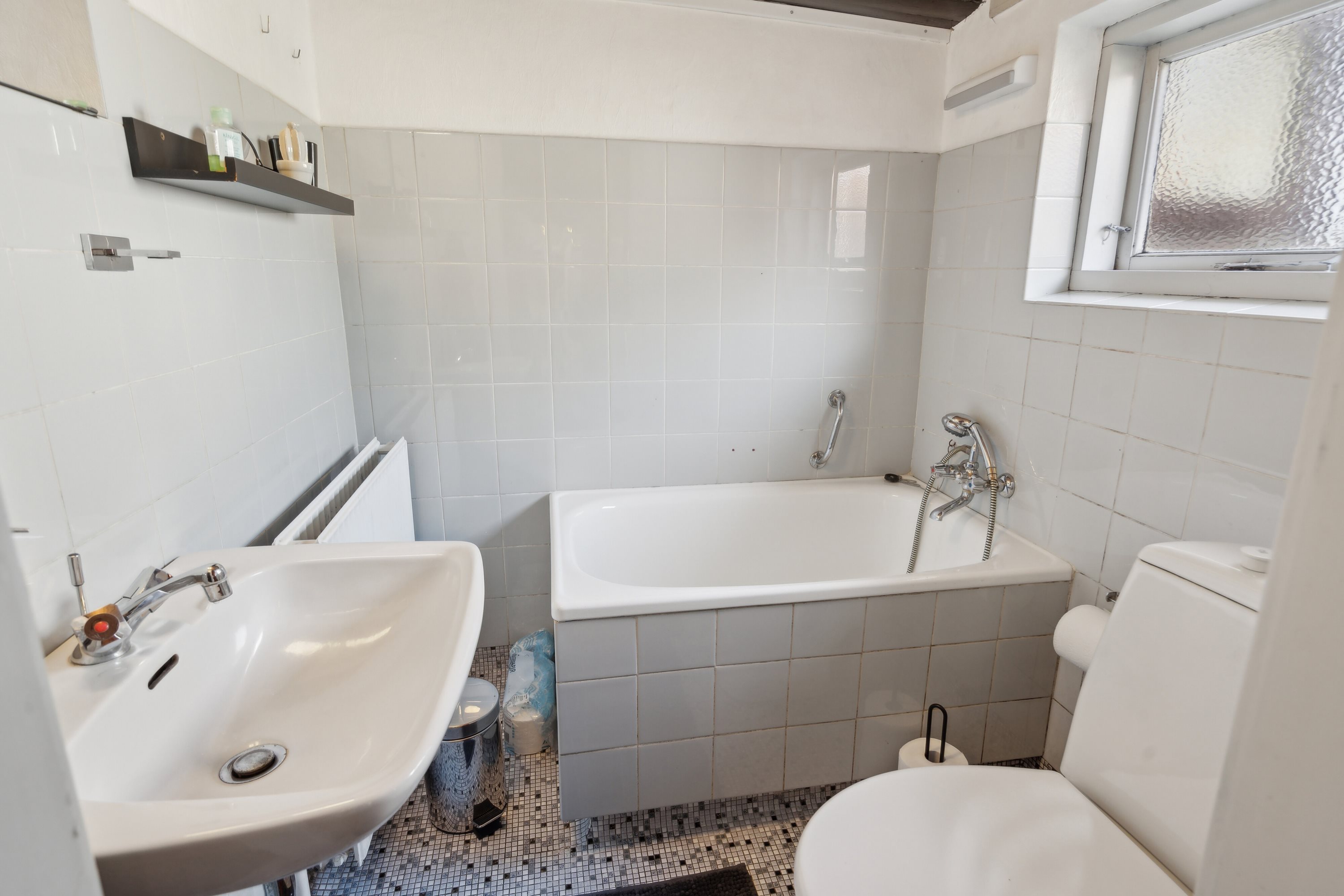 Fremhævet badeværelse billede i fuldskærmstilstand. Billede af Tornum Skovvej 1, 6660 Lintrup