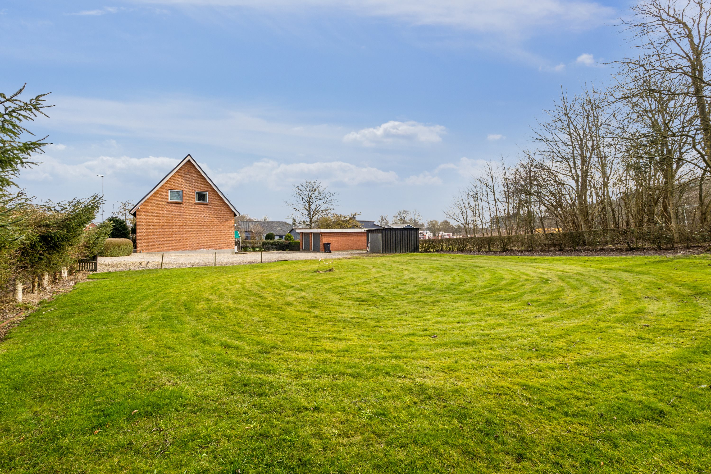 Fremhævet have billede i fuldskærmstilstand. Billede af Næssundvej 173, 7980 Vils