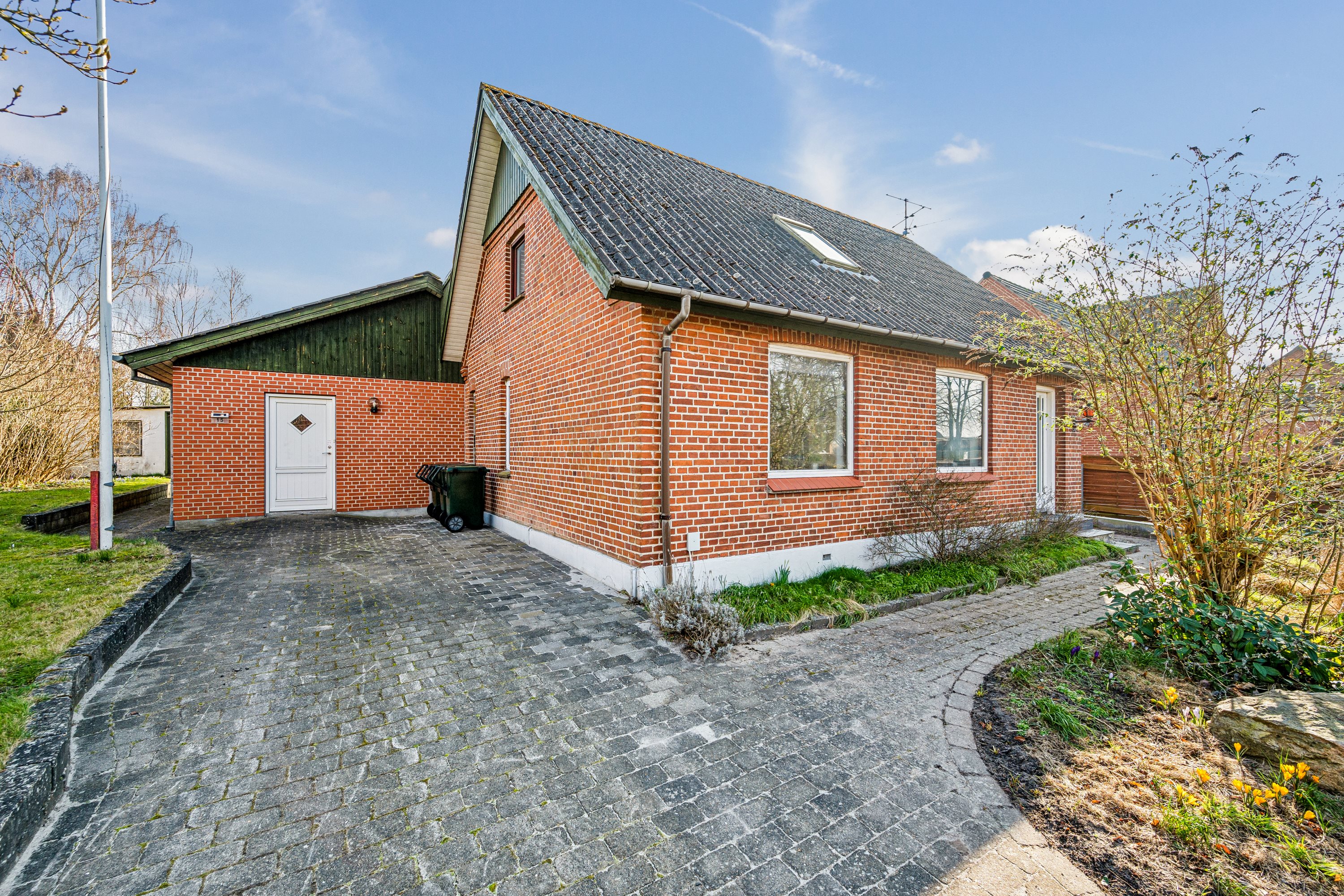 Fremhævet ejendom 1 billede i fuldskærmstilstand. Billede af Gl Kirkevej 15, Vejlby, 8961 Allingåbro