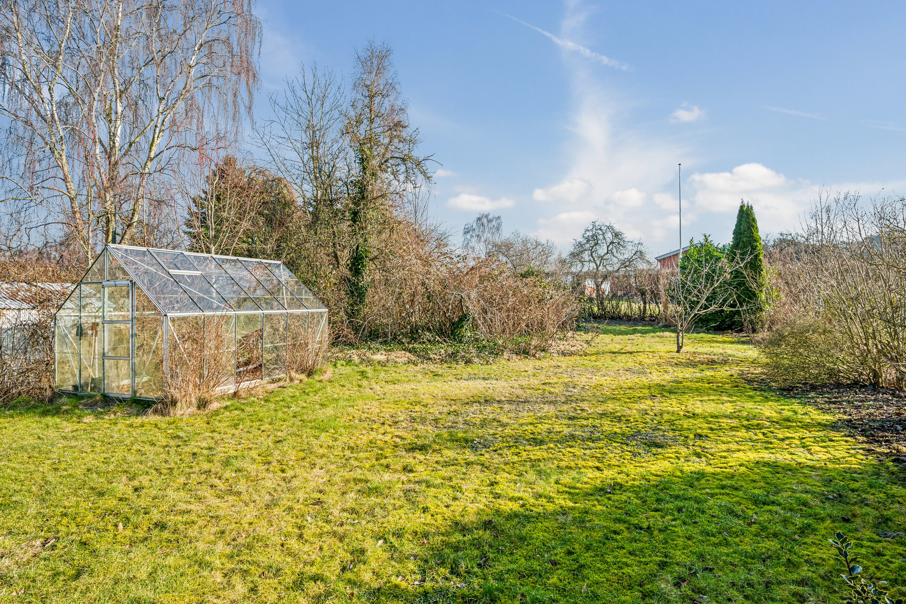 Fremhævet have billede i fuldskærmstilstand. Billede af Gl Kirkevej 15, Vejlby, 8961 Allingåbro