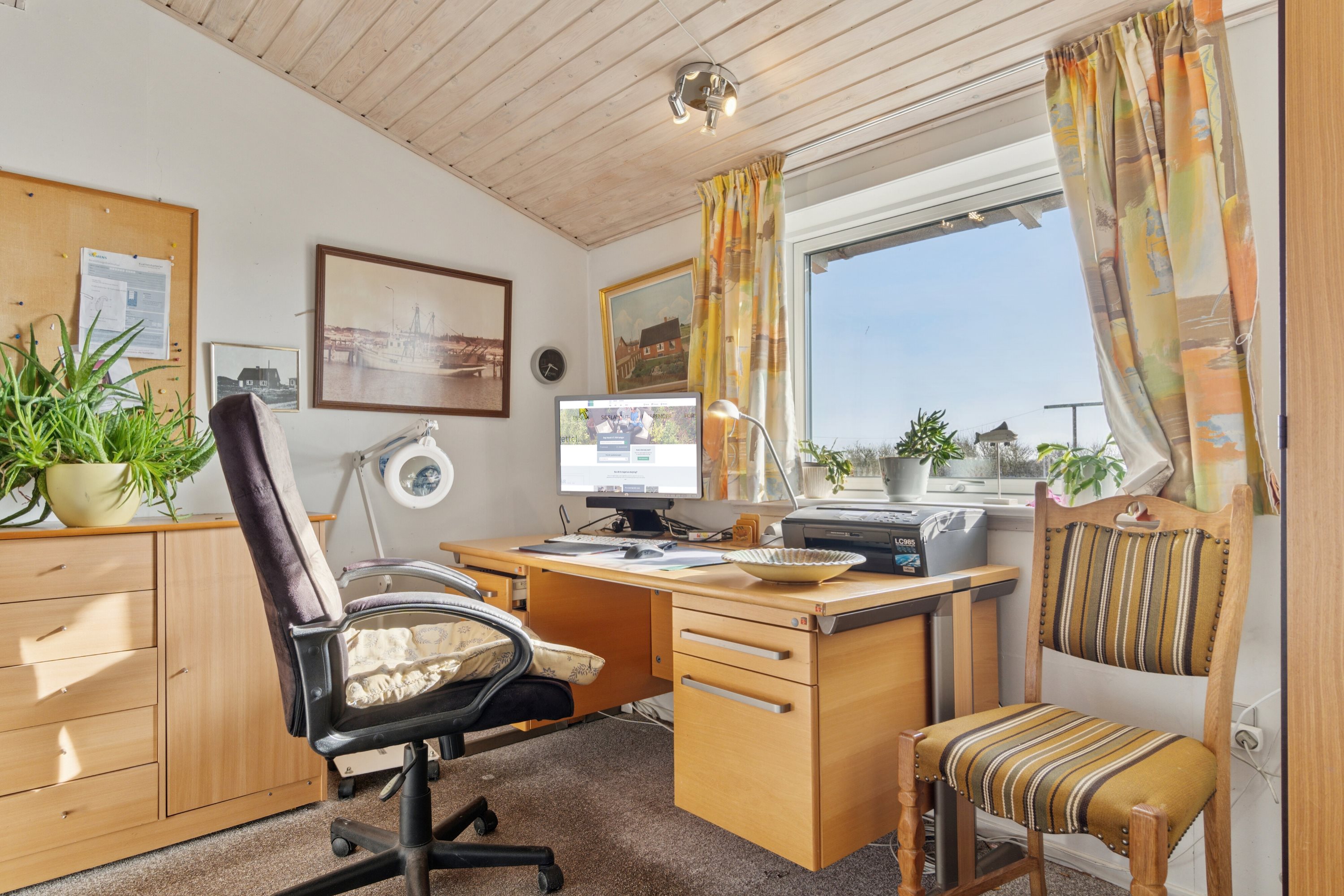 Fremhævet arbejdsværelse billede i fuldskærmstilstand. Billede af Lyngvej 1, Agger, 7770 Vestervig