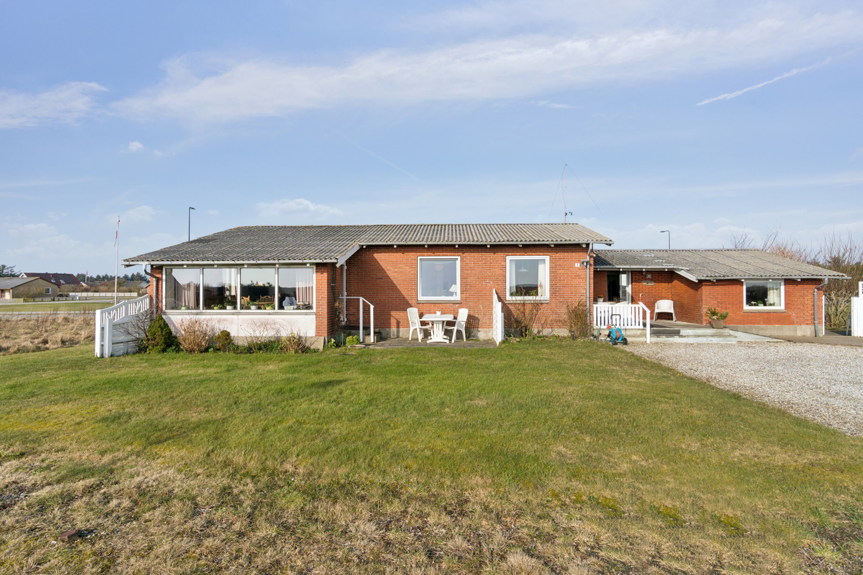 Fremhævet udendørs billede i fuldskærmstilstand. Billede af Lyngvej 1, Agger, 7770 Vestervig