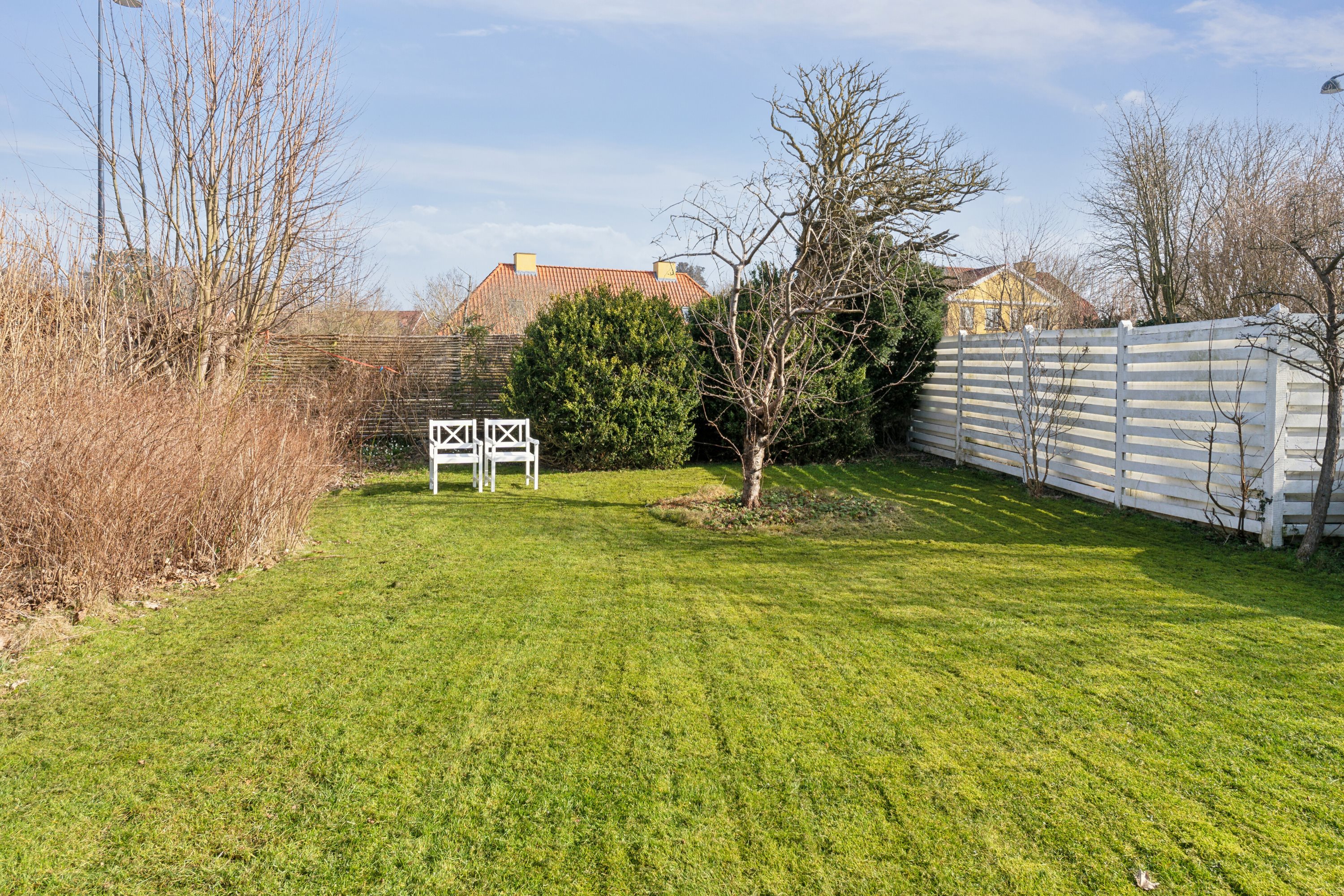 Miniaturebillede 1: udendørs. Billede af Brogårdsvej 3, st.., 2820 Gentofte