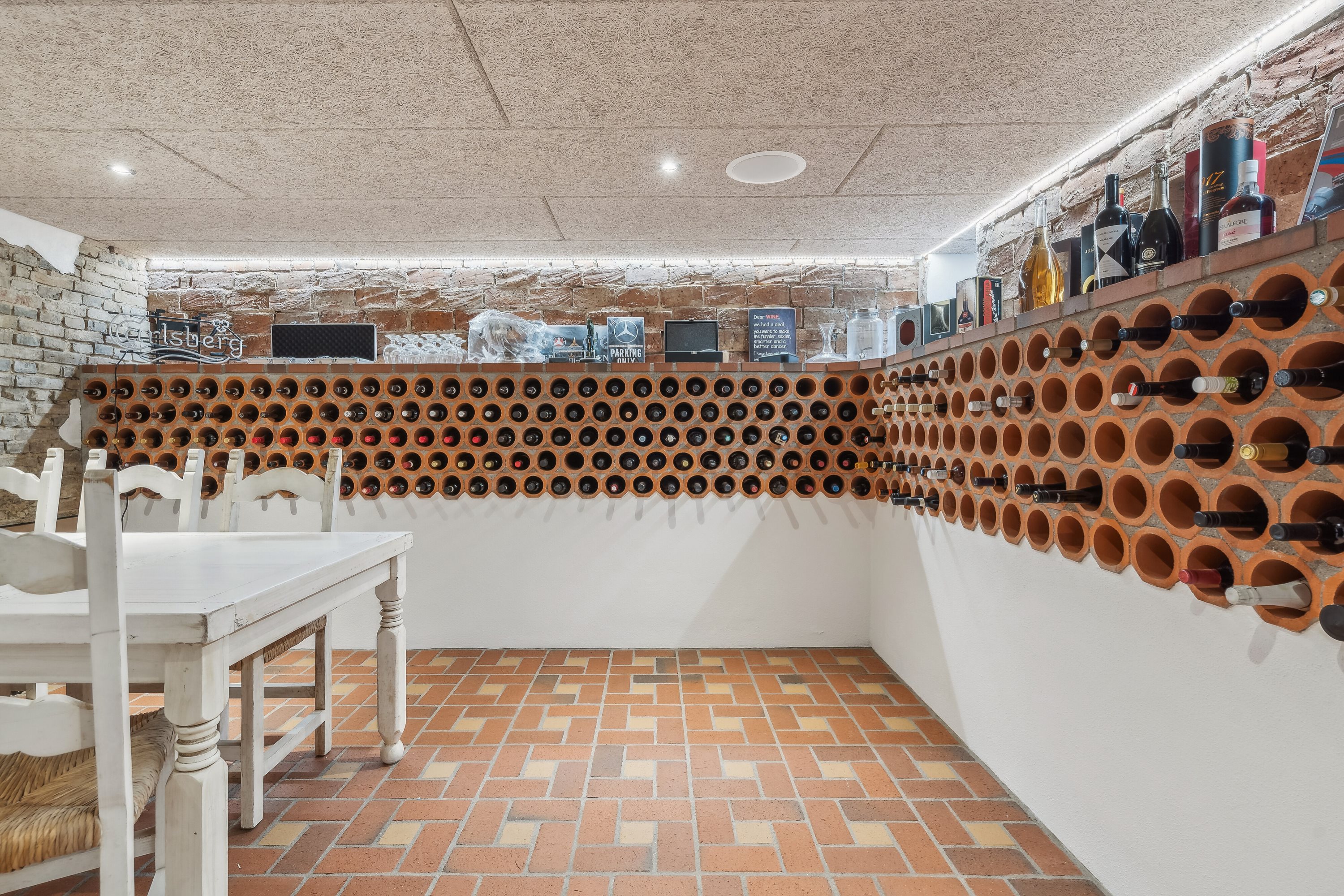 Fremhævet spisestue billede i fuldskærmstilstand. Billede af Jørgensgård 21, 6200 Aabenraa