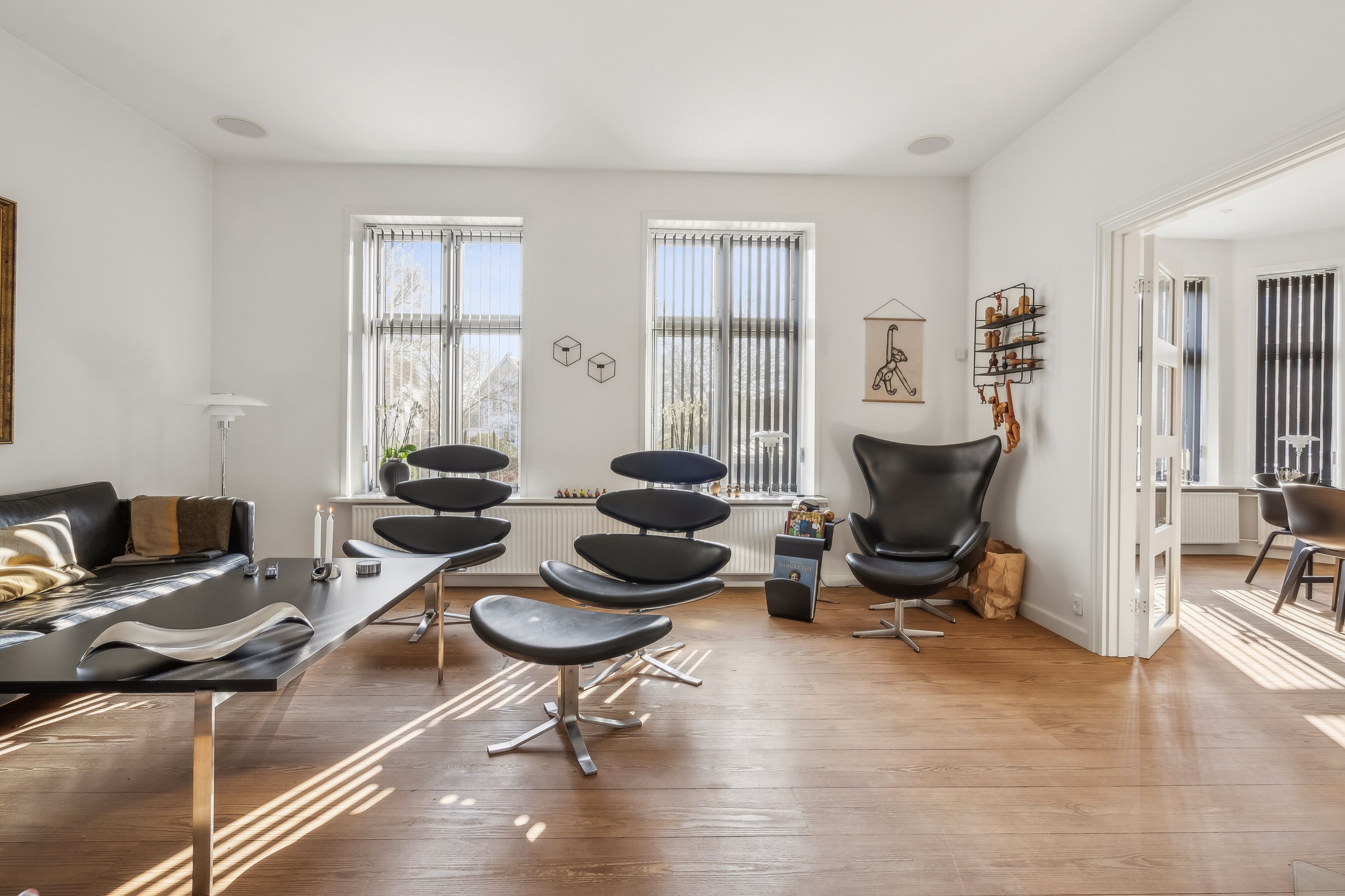 Fremhævet stue billede i fuldskærmstilstand. Billede af Jørgensgård 21, 6200 Aabenraa