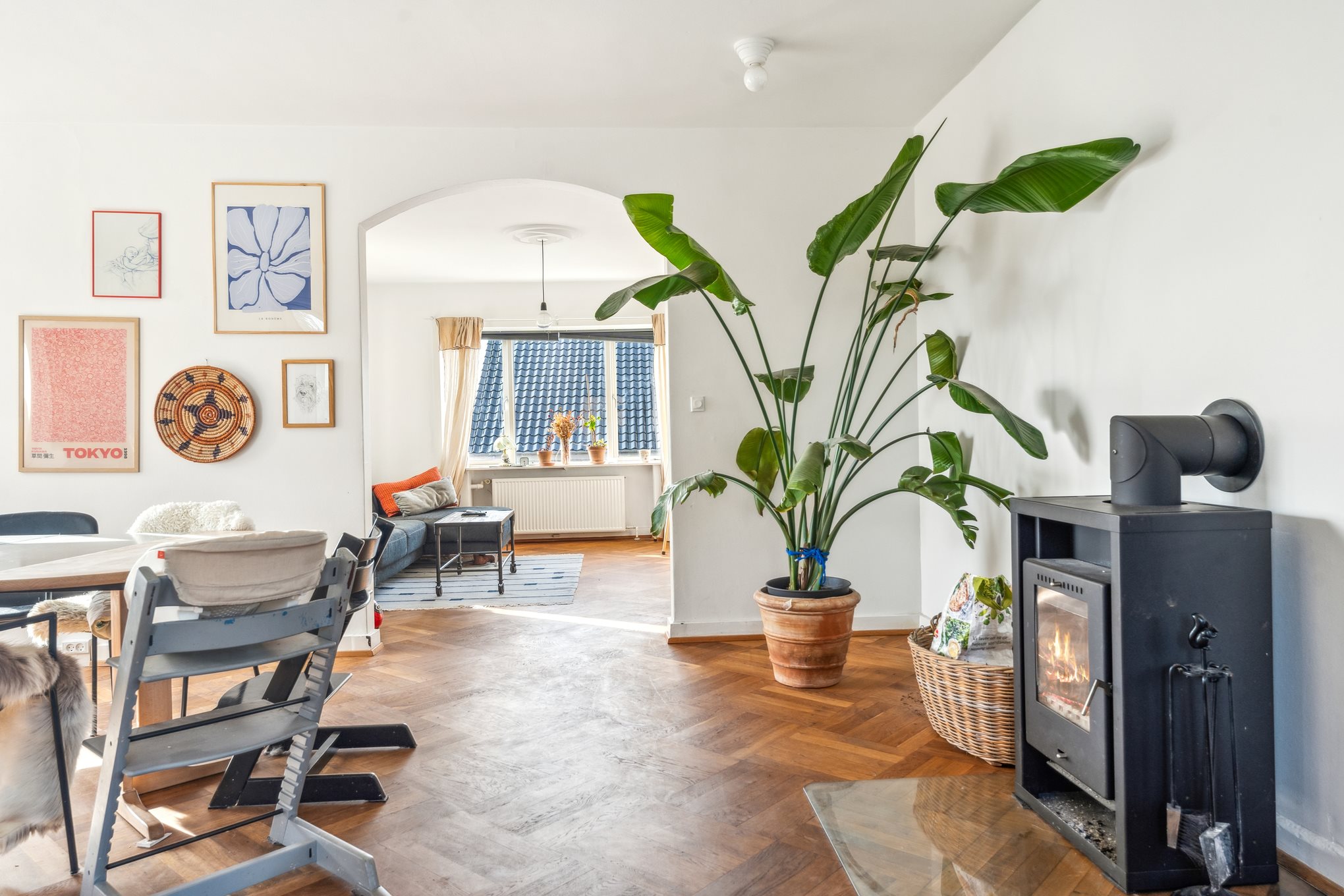 Fremhævet stue billede i fuldskærmstilstand. Billede af Stenaltvej 5, 8930 Randers NØ