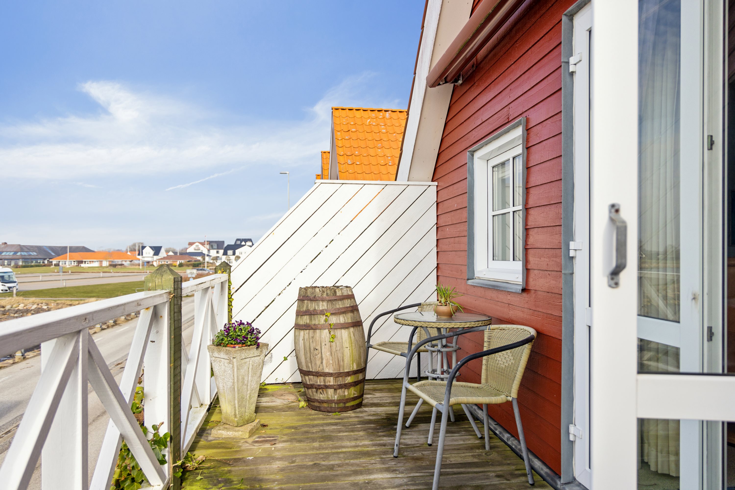 Fremhævet terrasse billede i fuldskærmstilstand. Billede af Vestpieren 14, 9370 Hals