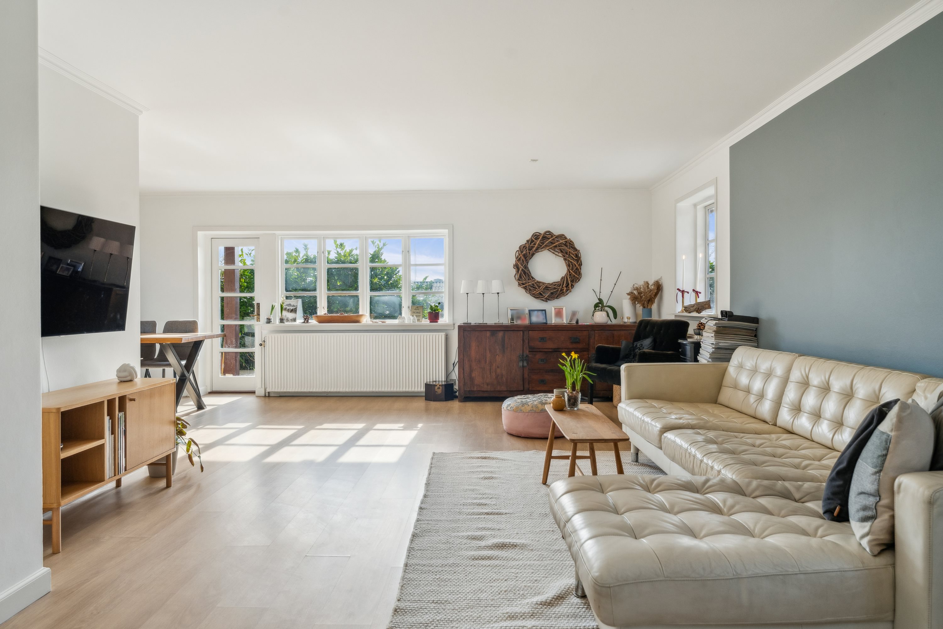 Fremhævet stue billede i fuldskærmstilstand. Billede af Skrænten 9, Ø Tørslev, 8983 Gjerlev J