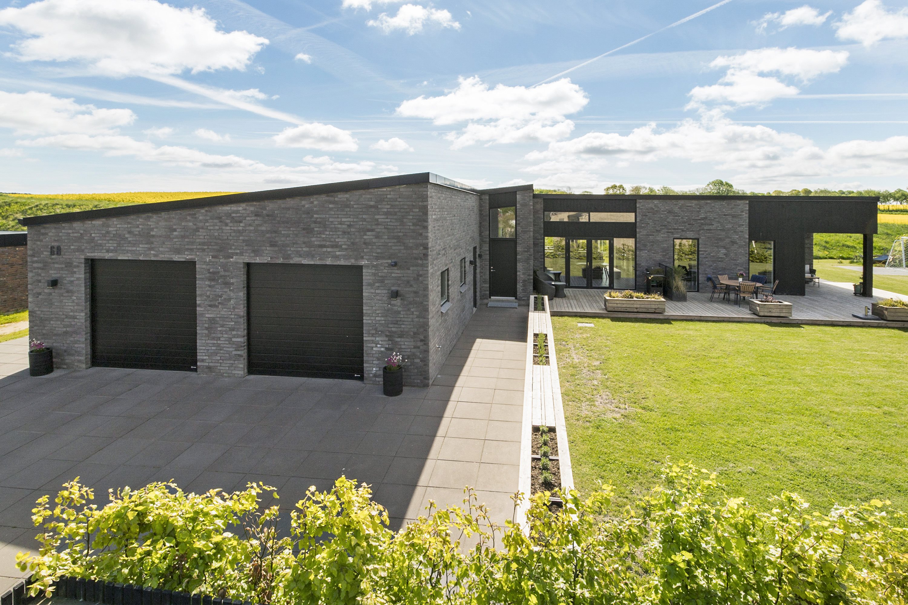 Fremhævet ejendommen billede i fuldskærmstilstand. Billede af Præstelunden 68, 8300 Odder