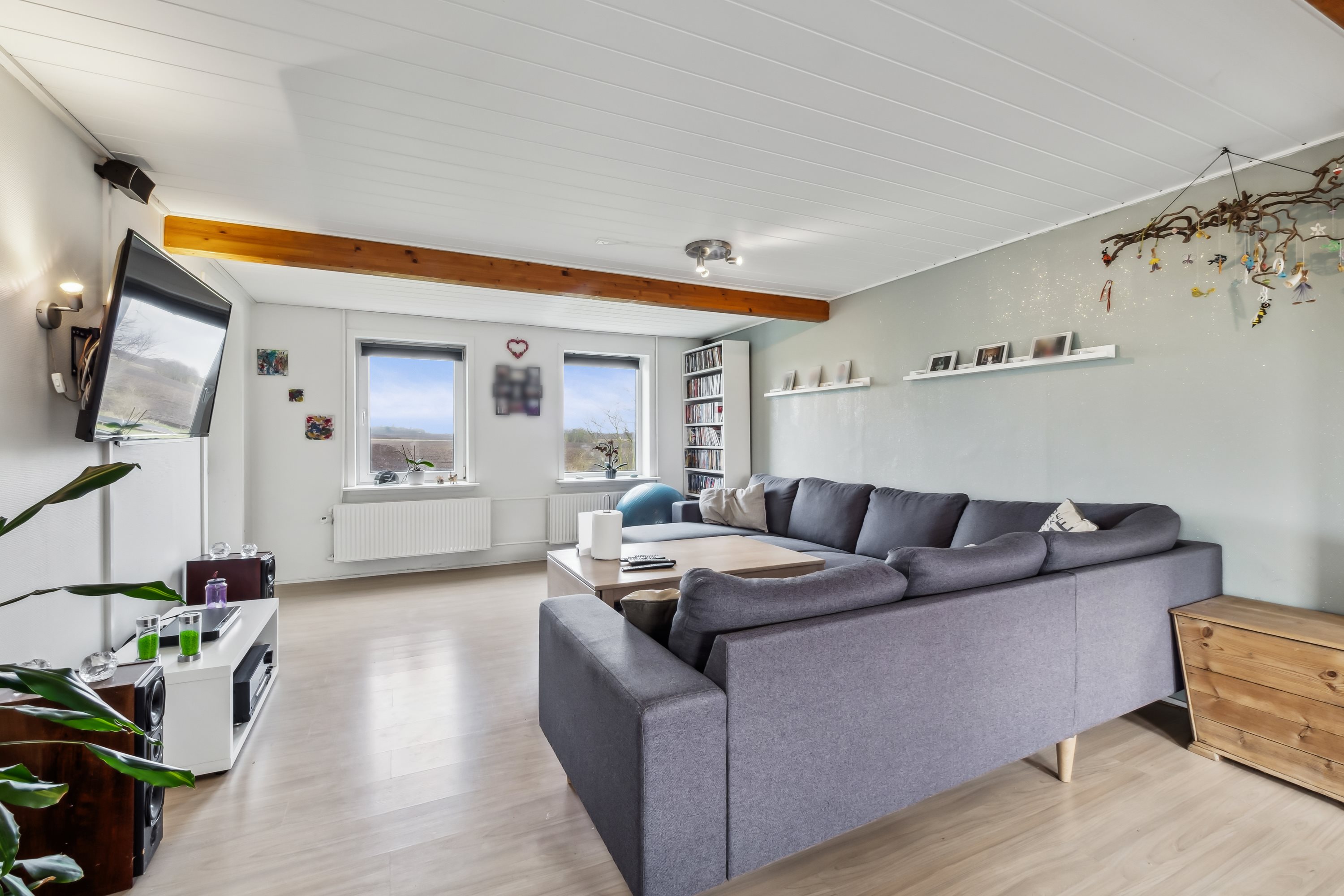 Fremhævet stue billede i fuldskærmstilstand. Billede af Plantagen 20, Mollerup, 7900 Nykøbing M