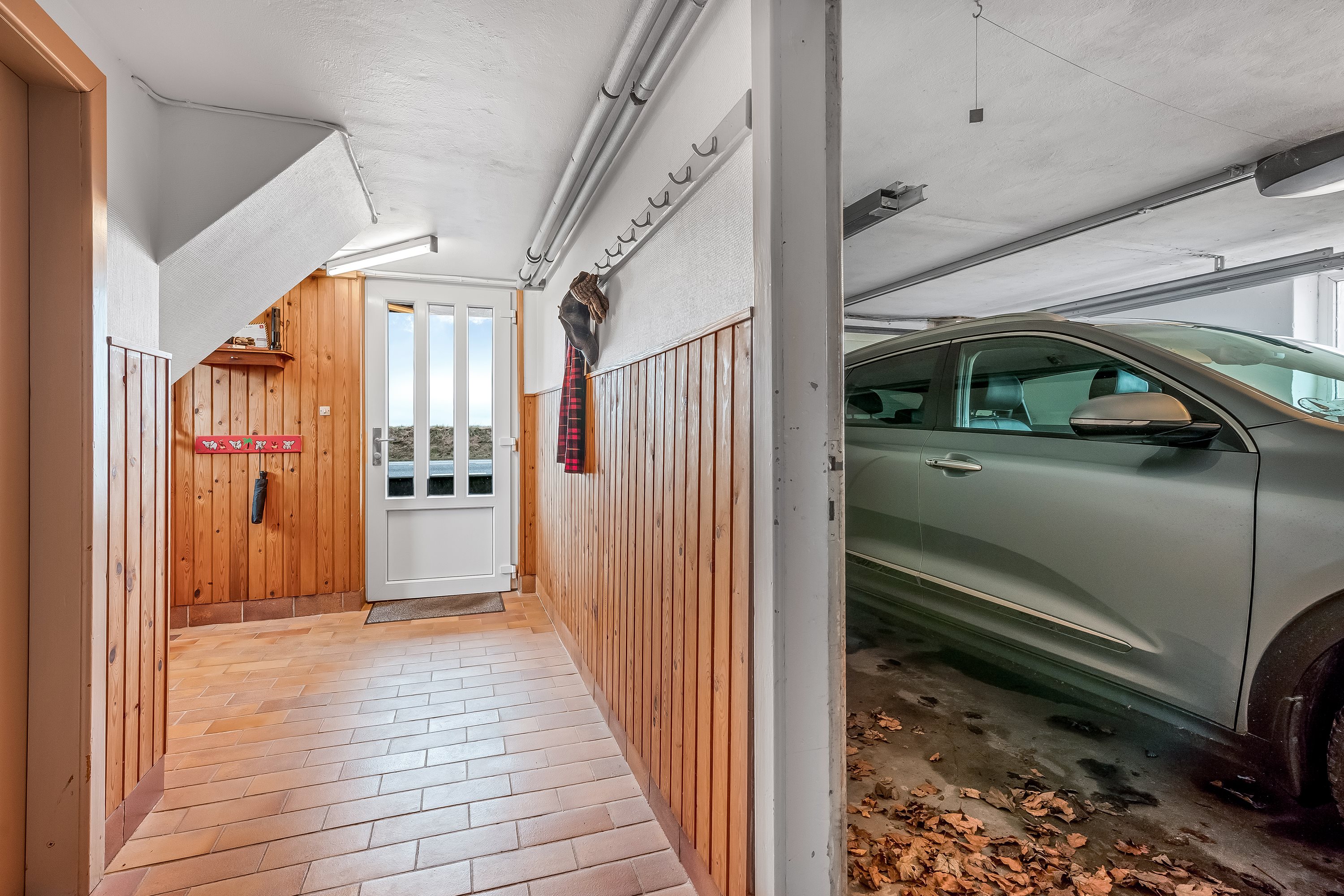 Fremhævet garage billede i fuldskærmstilstand. Billede af Bækmarksbrovej 153, Bøvling, 7650 Bøvlingbjerg