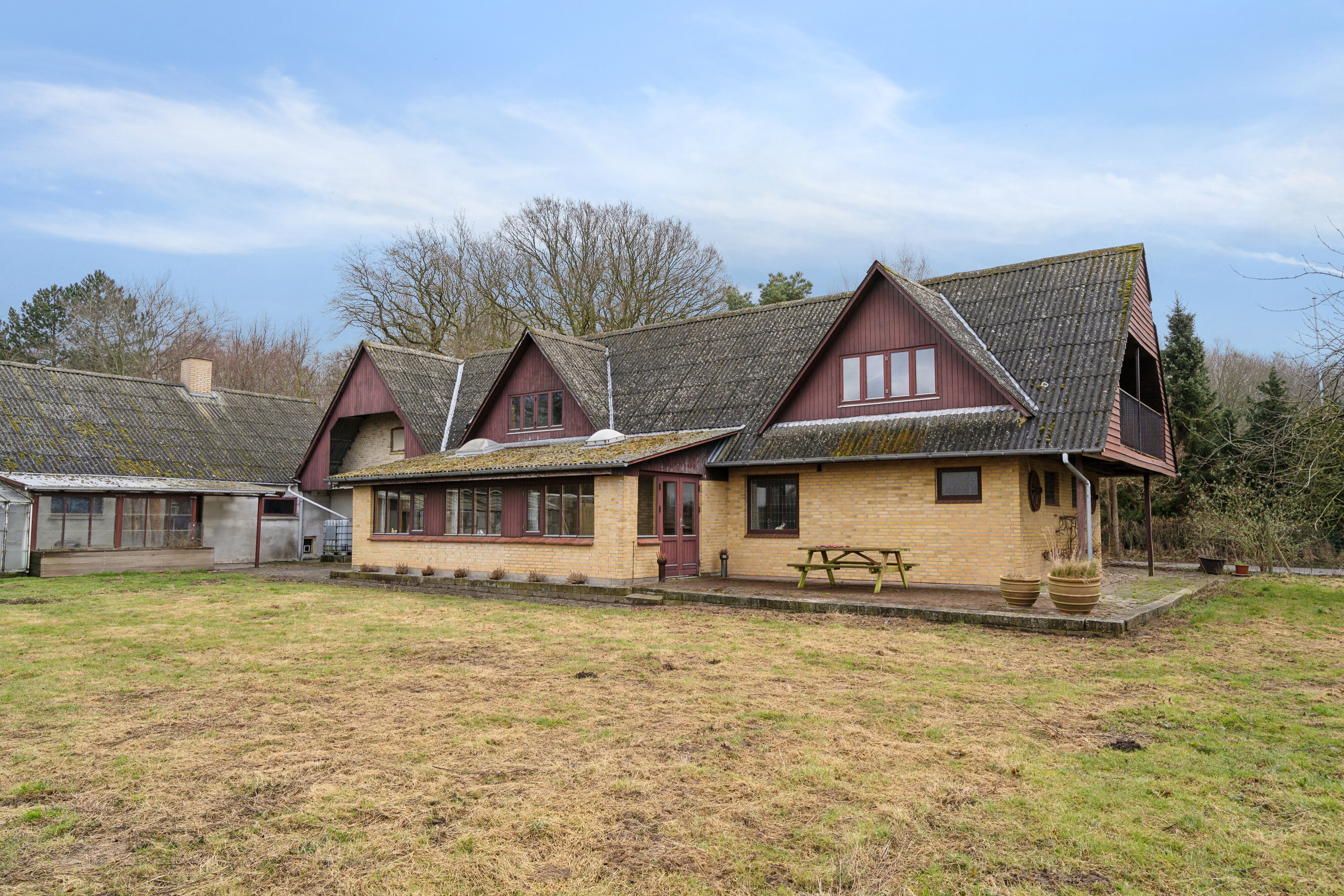 Miniaturebillede 1: set fra haven. Billede af Skovgyden 53, Ørritslev Skov, 5450 Otterup