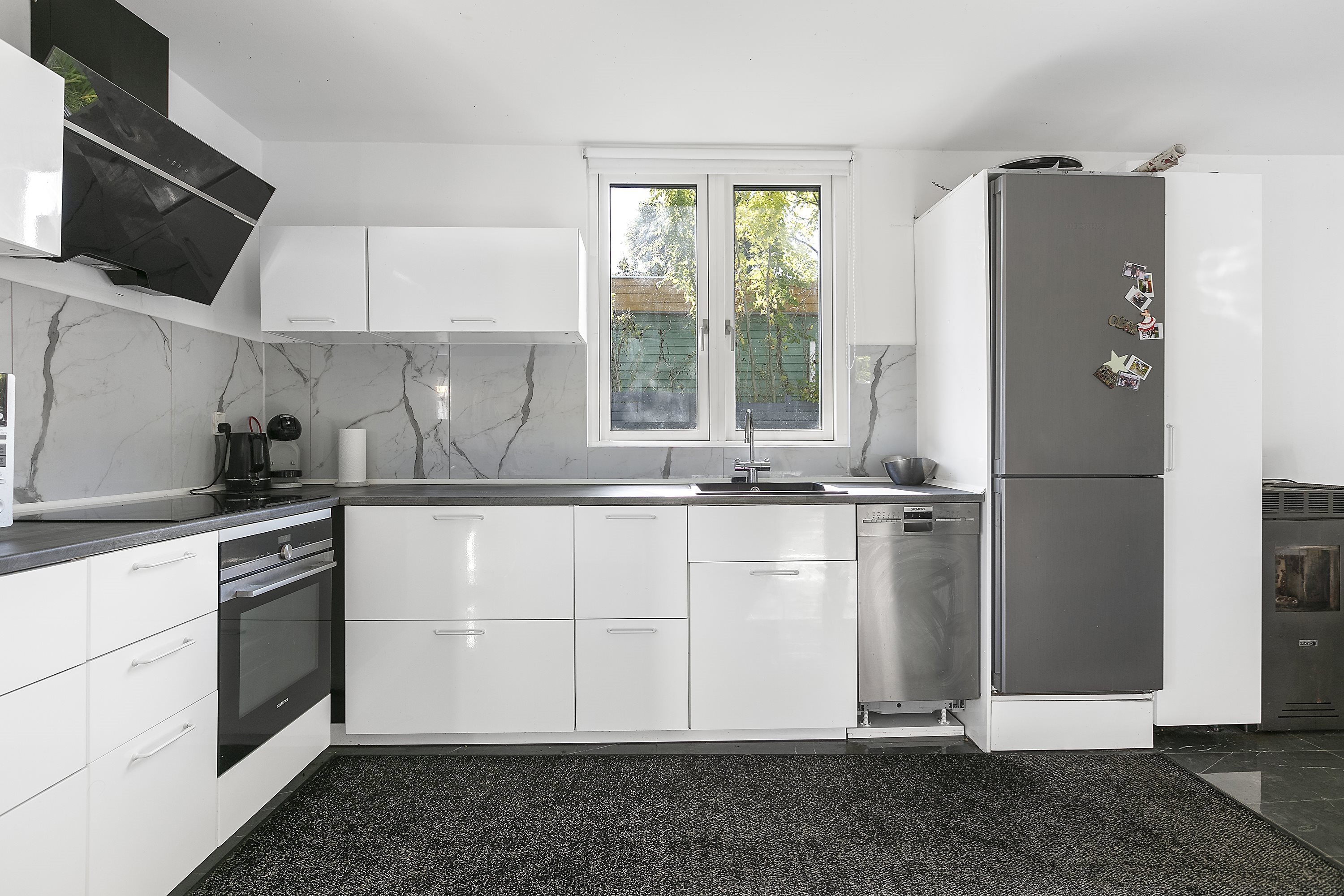 Fremhævet køkken billede i fuldskærmstilstand. Billede af Pilegårdens Haveby 17, 2860 Søborg